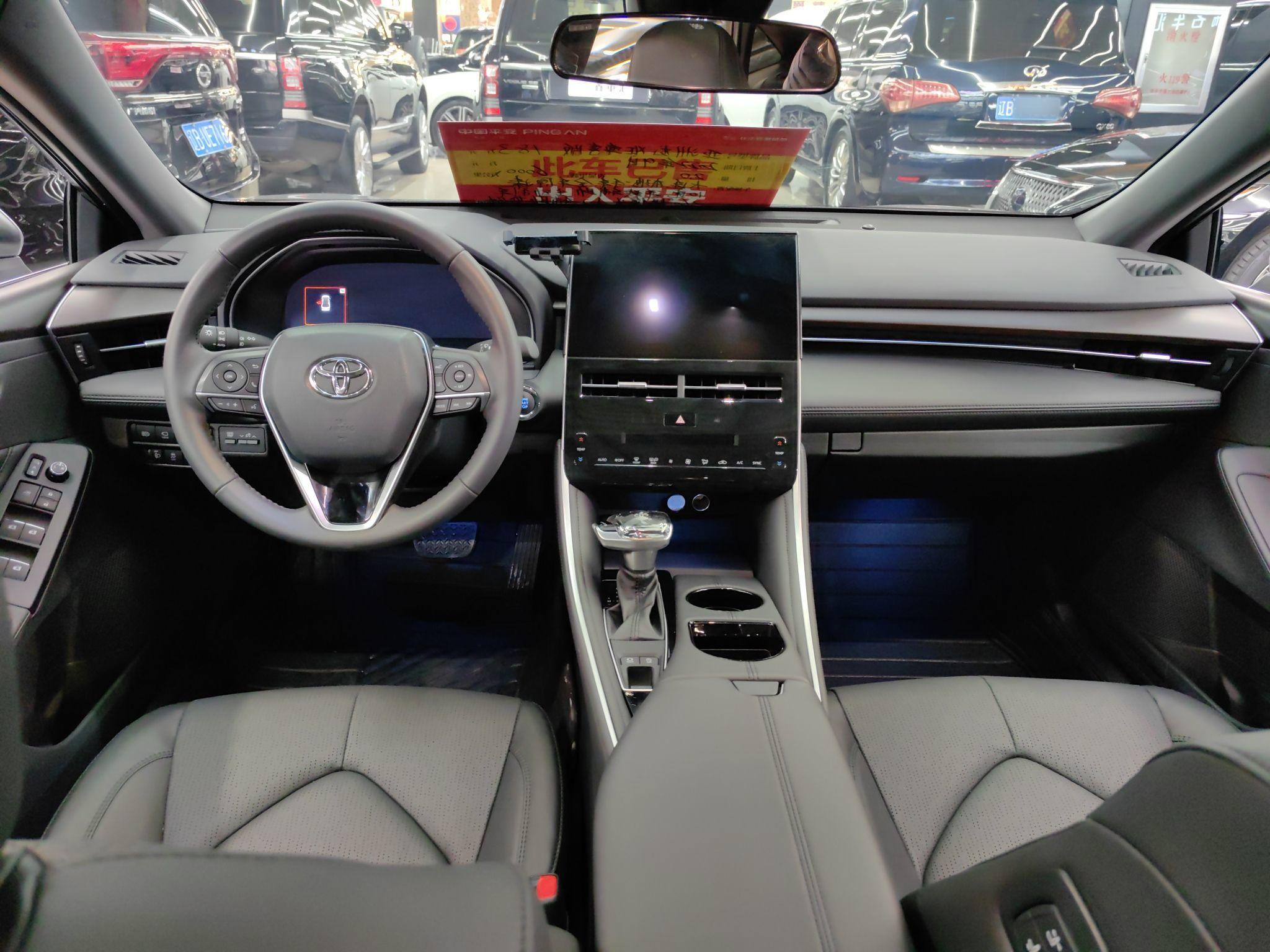 丰田 亚洲龙 2022款 2.0L XLE尊享版