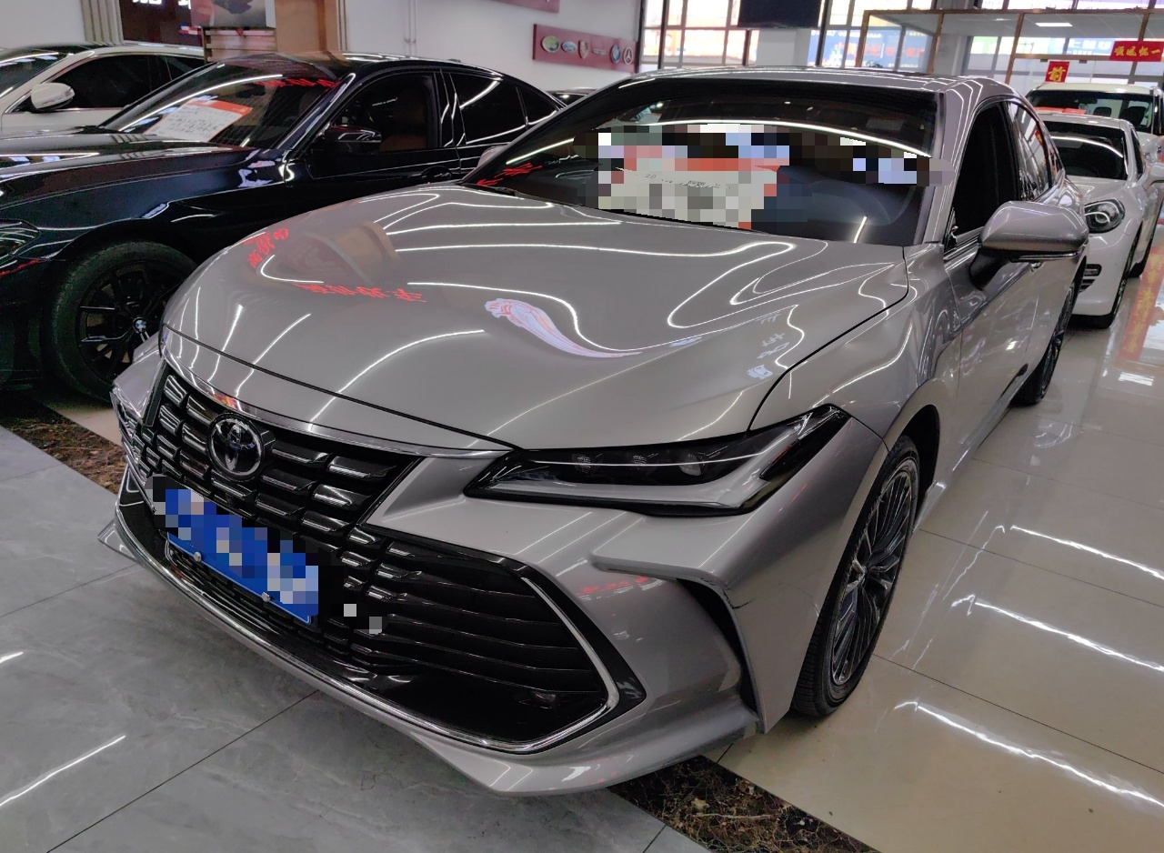 丰田 亚洲龙 2022款 2.0L XLE尊享版