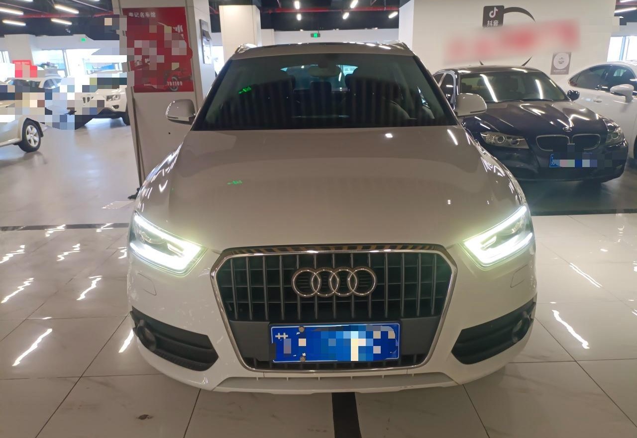 奥迪Q3 2015款 35 TFSI 舒适型