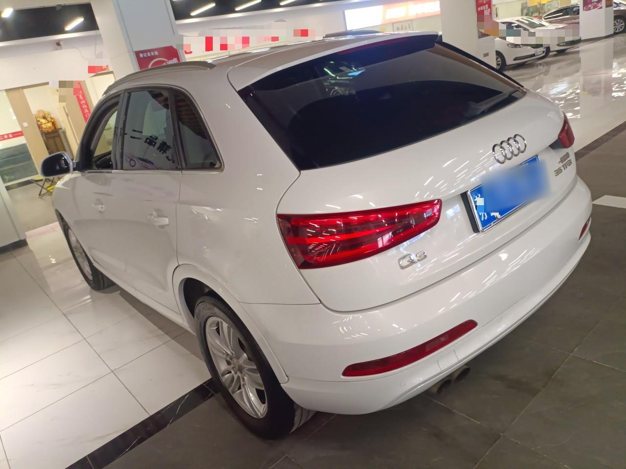 奥迪Q3 2015款 35 TFSI 舒适型