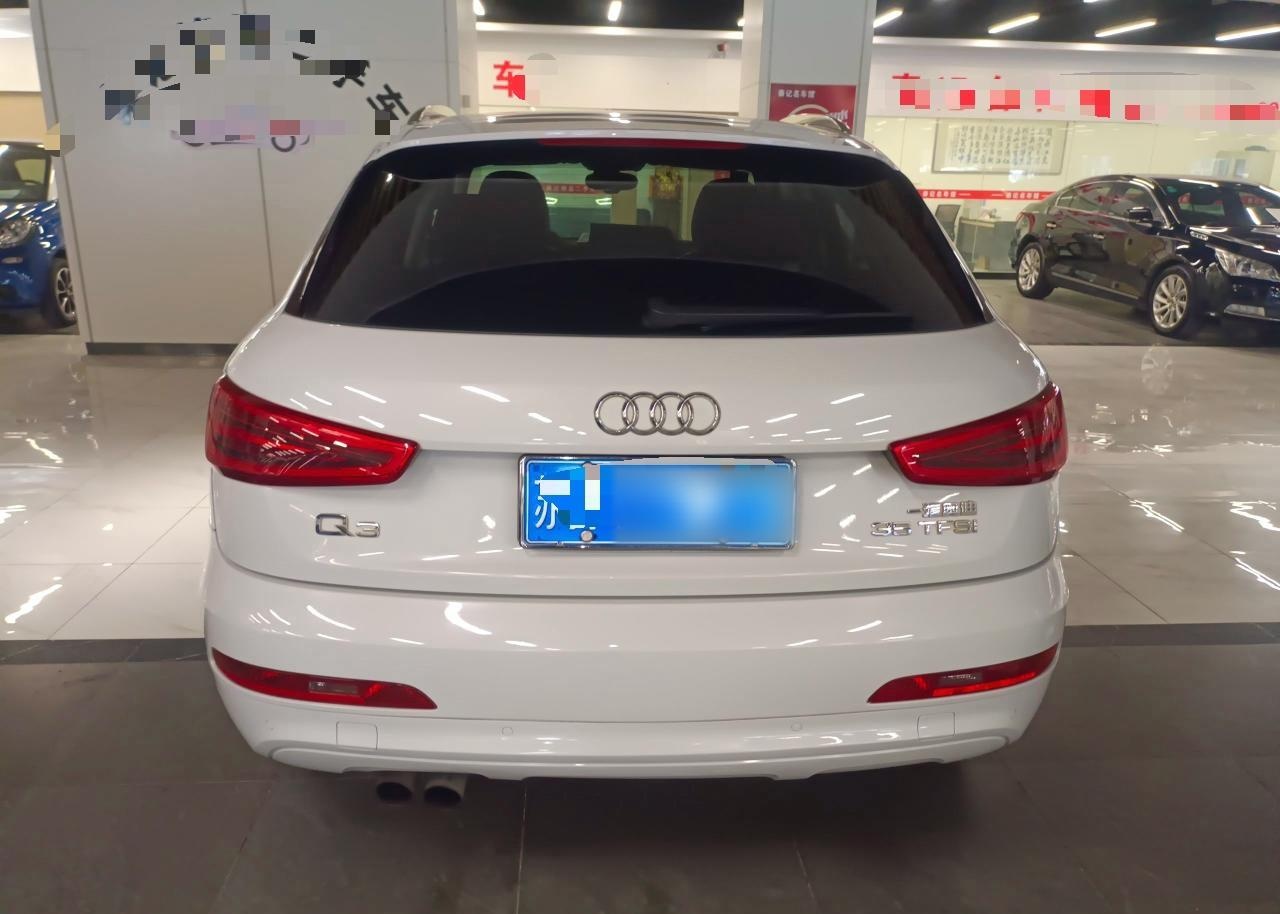 奥迪Q3 2015款 35 TFSI 舒适型