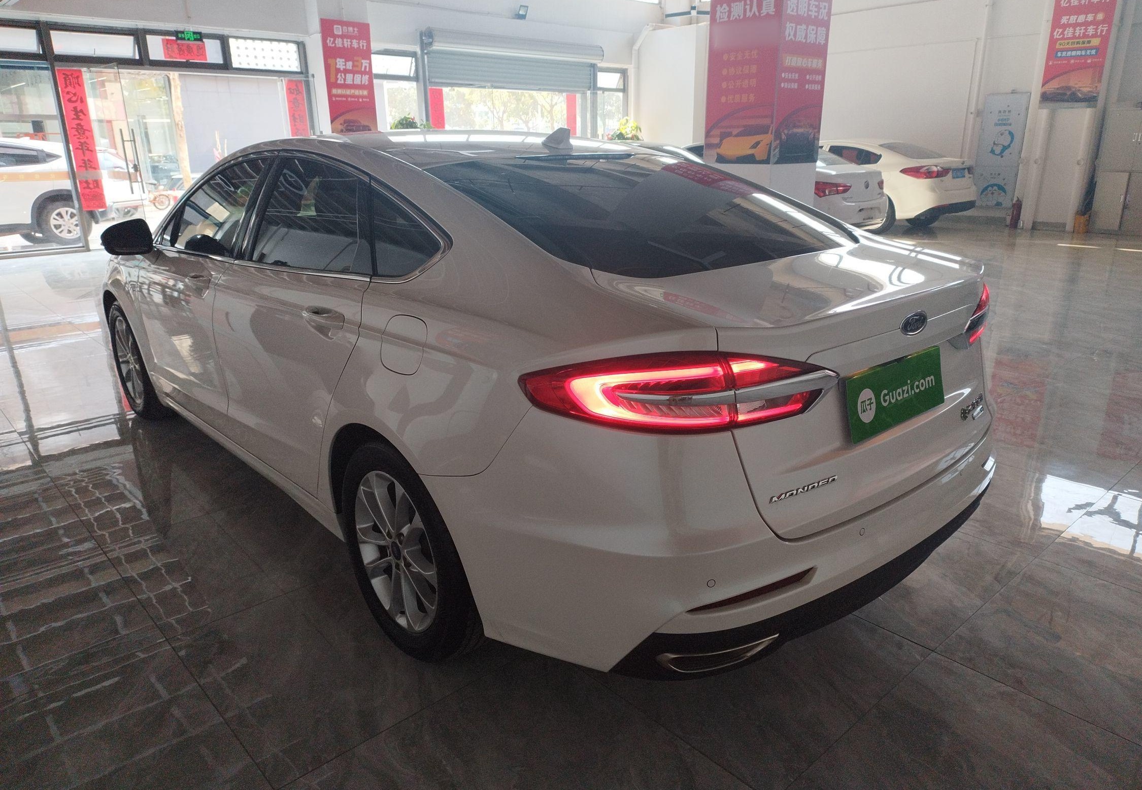 福特 蒙迪欧 2020款 EcoBoost 180 时尚型