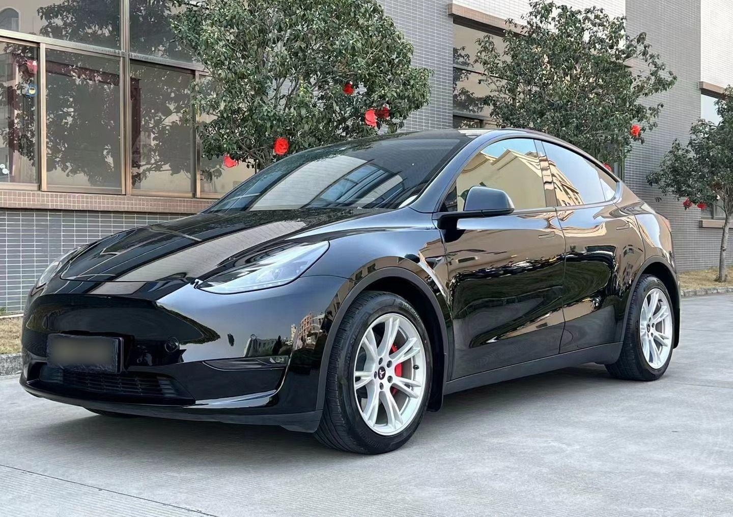 特斯拉 Model Y 2021款 长续航全轮驱动版 3D7