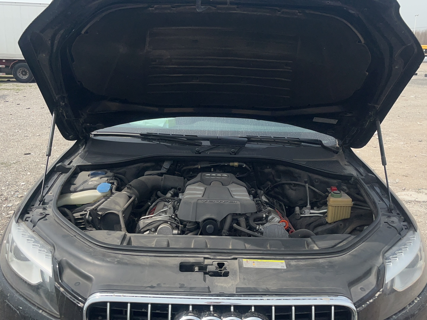 奥迪Q7 2012款 3.0 TFSI 进取型(200kW)(进口)