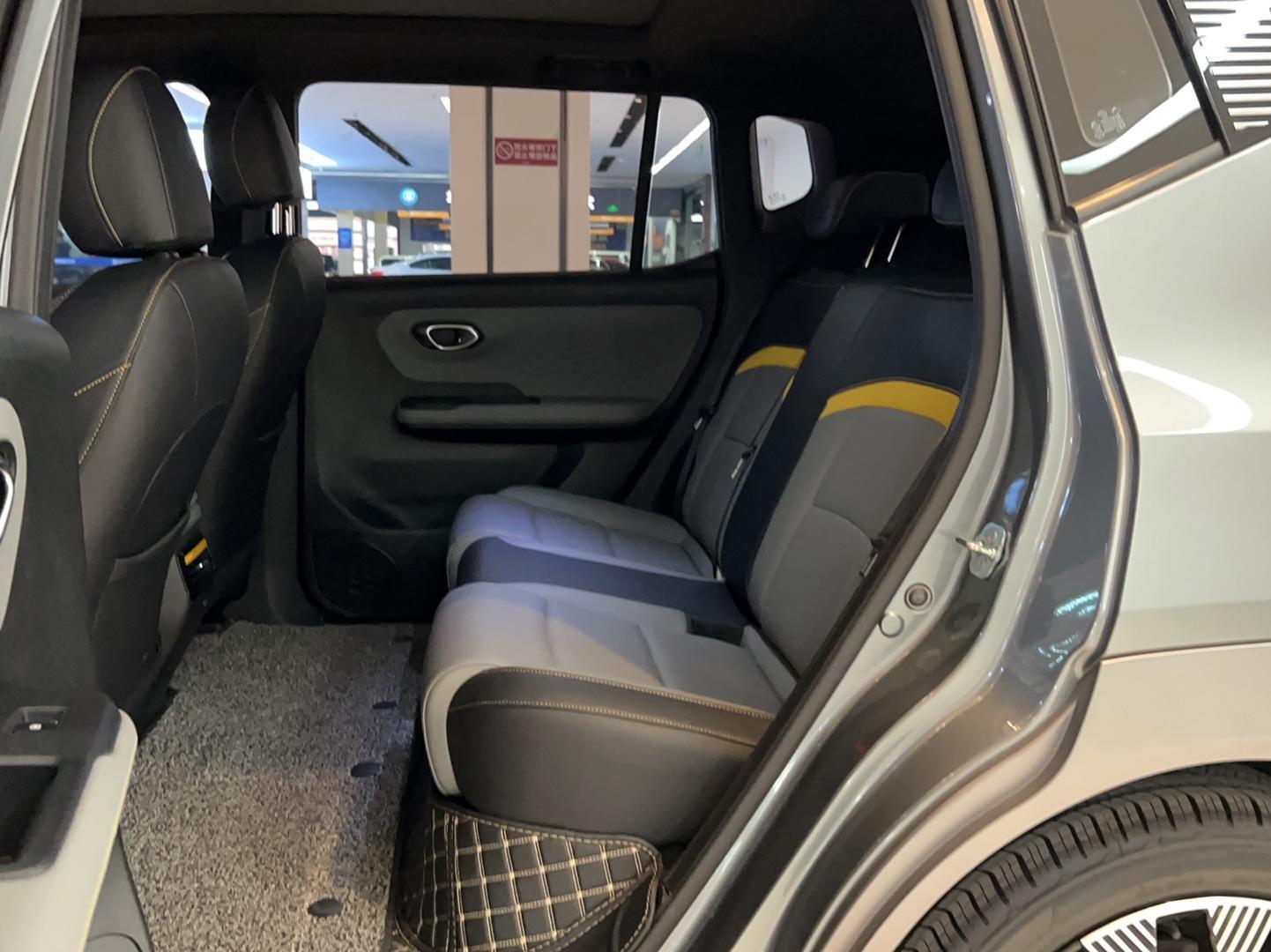 广汽埃安 AION Y 2021款 70 科技活力版