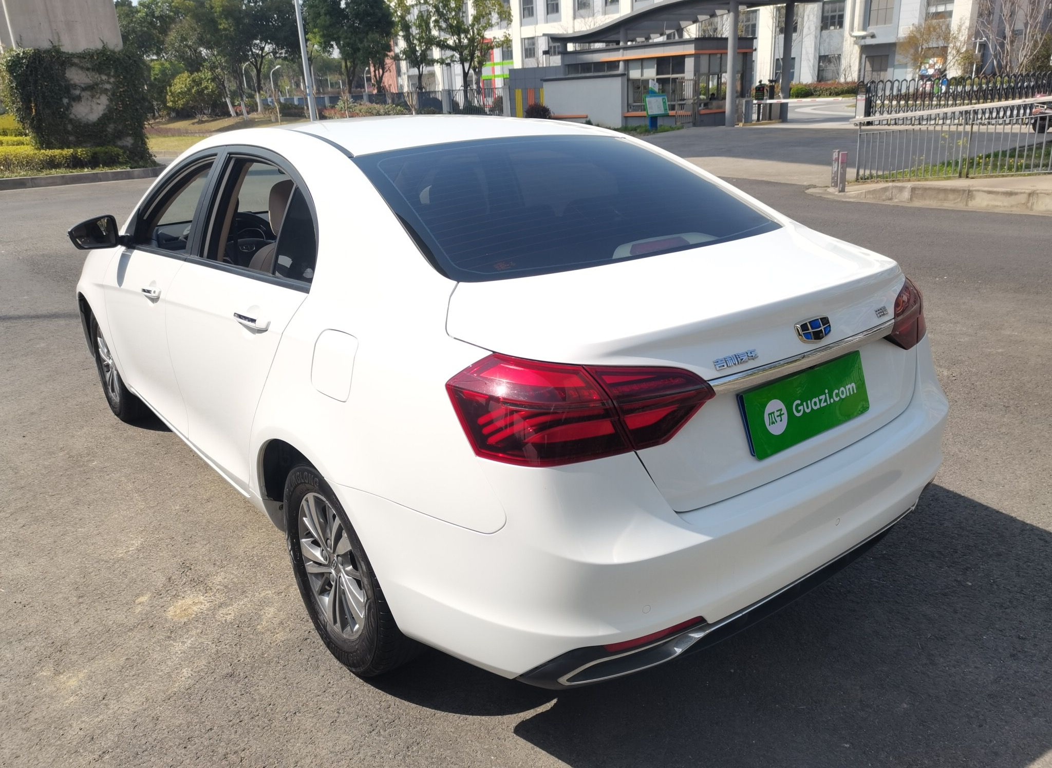 吉利汽车 帝豪 2018款 1.5L CVT豪华型