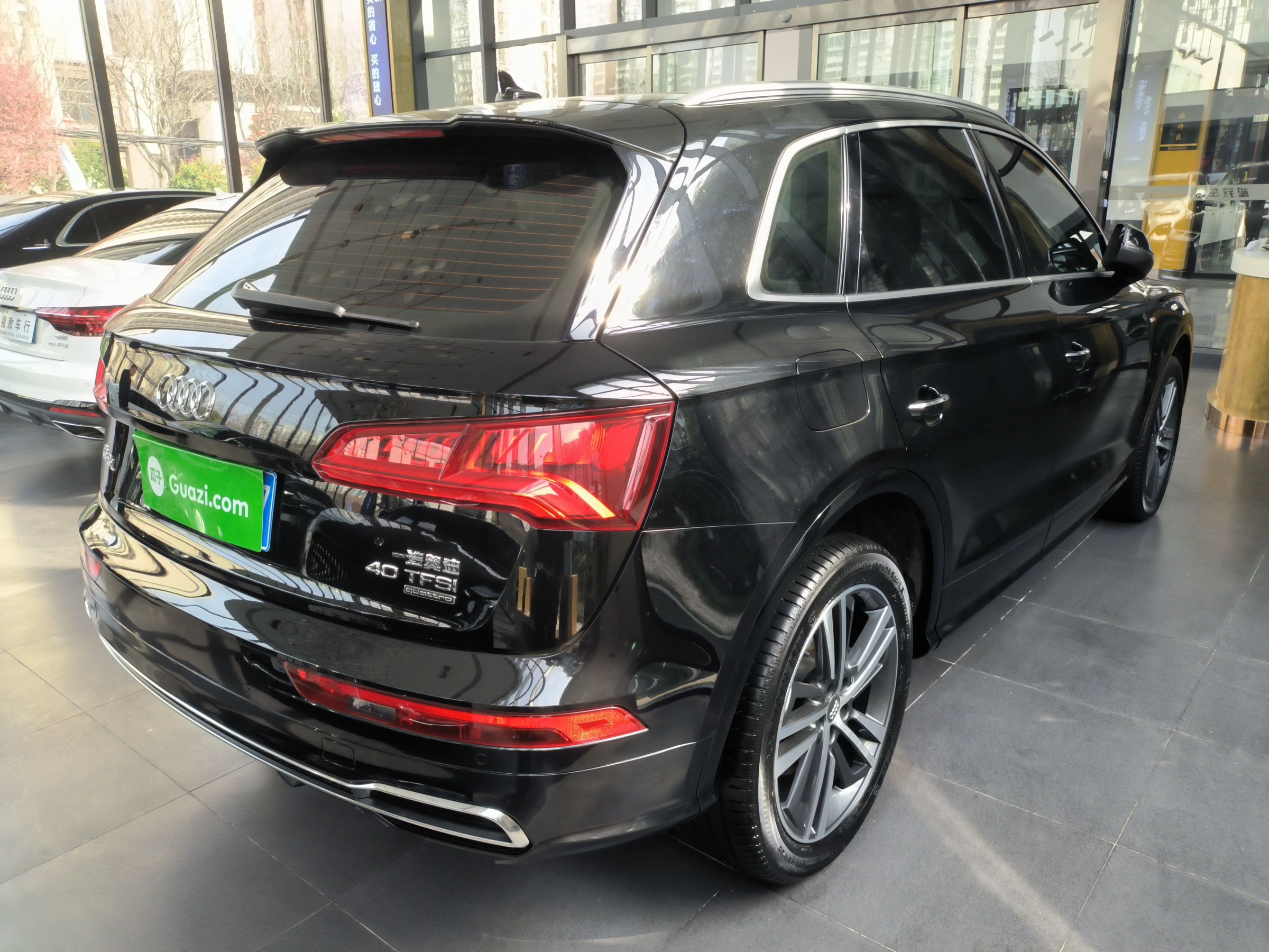 奥迪Q5L 2020款 改款 40 TFSI 荣享时尚型