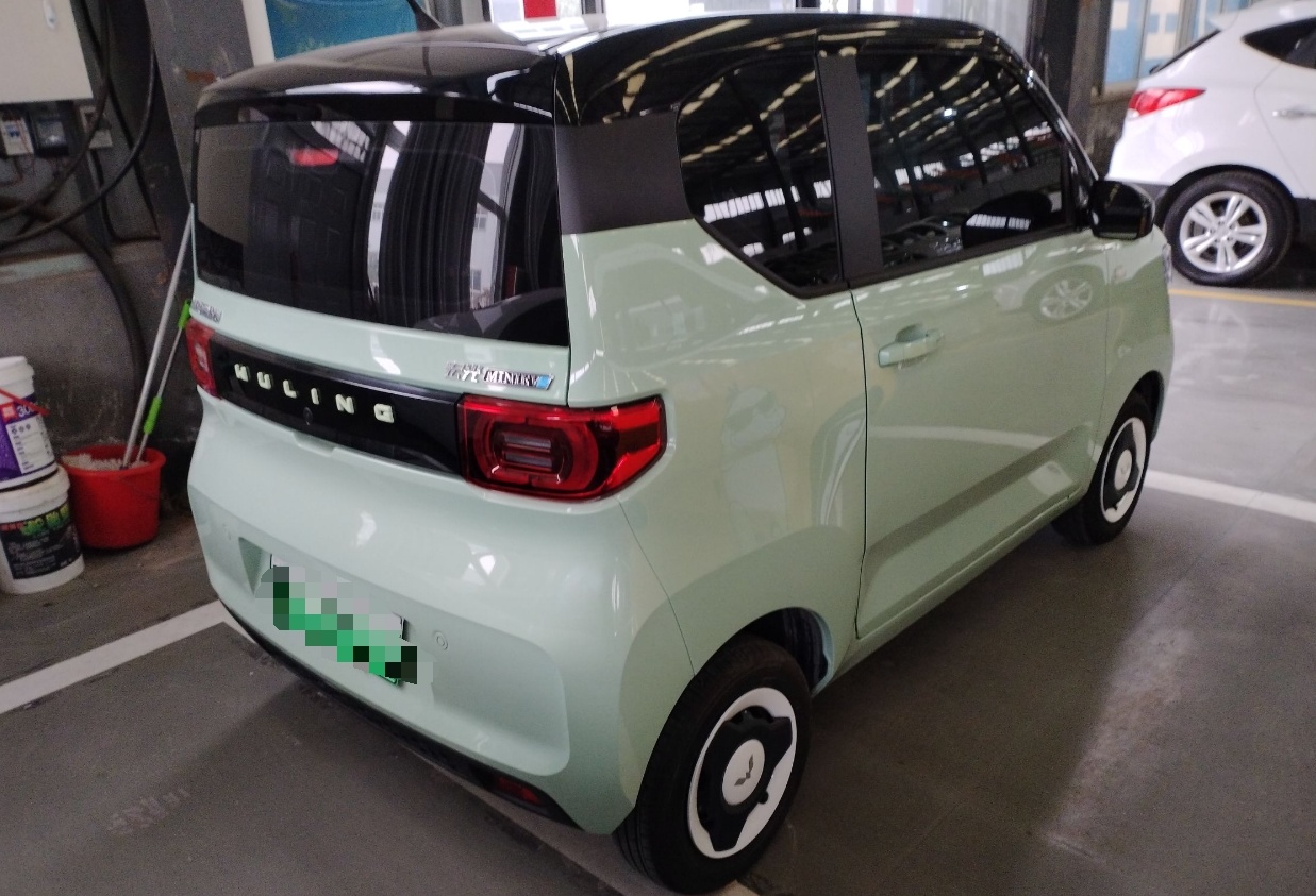 五菱汽车 宏光MINI EV 2021款 马卡龙臻享款 磷酸铁锂