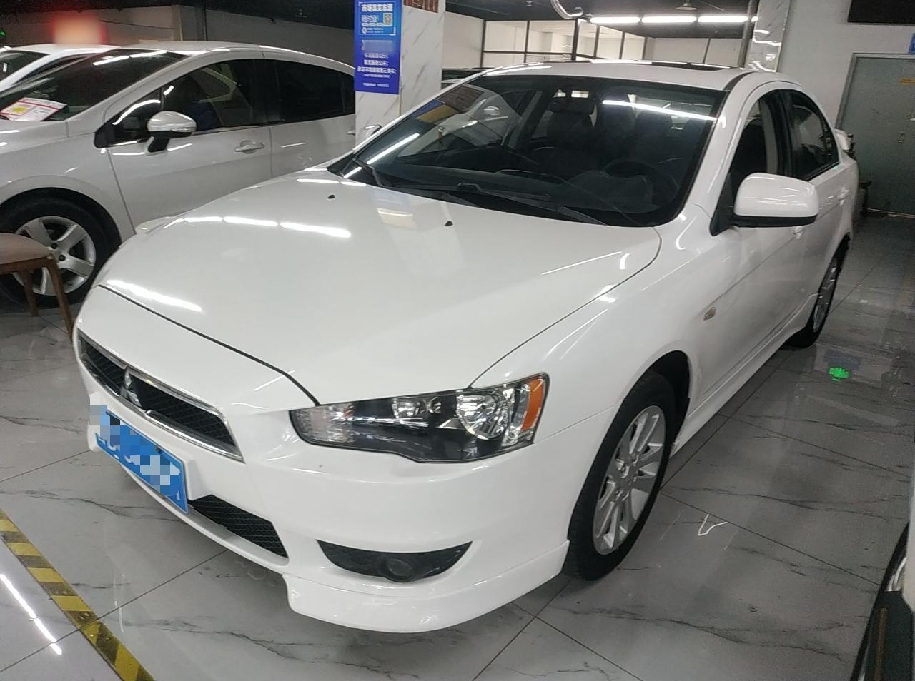 三菱 翼神 2012款 致尚版 1.8L 手动豪华型