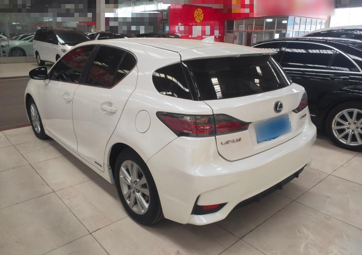 雷克萨斯CT 2014款 CT200h 精英版 单色