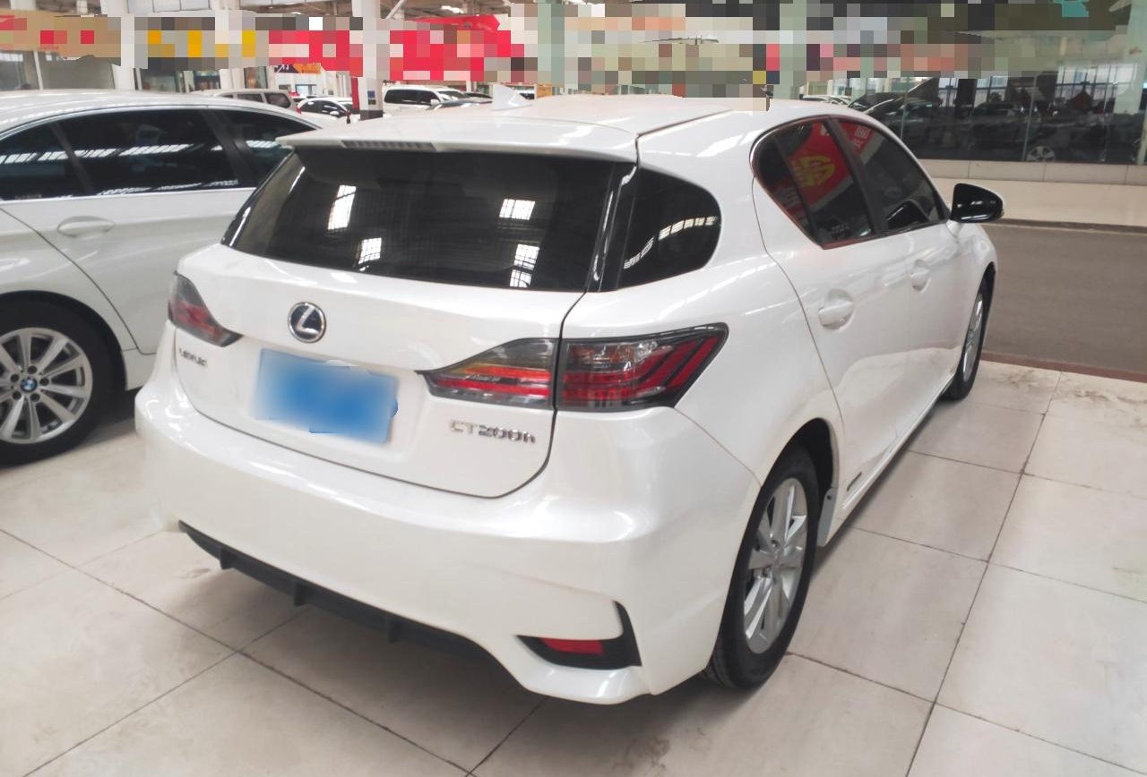 雷克萨斯CT 2014款 CT200h 精英版 单色