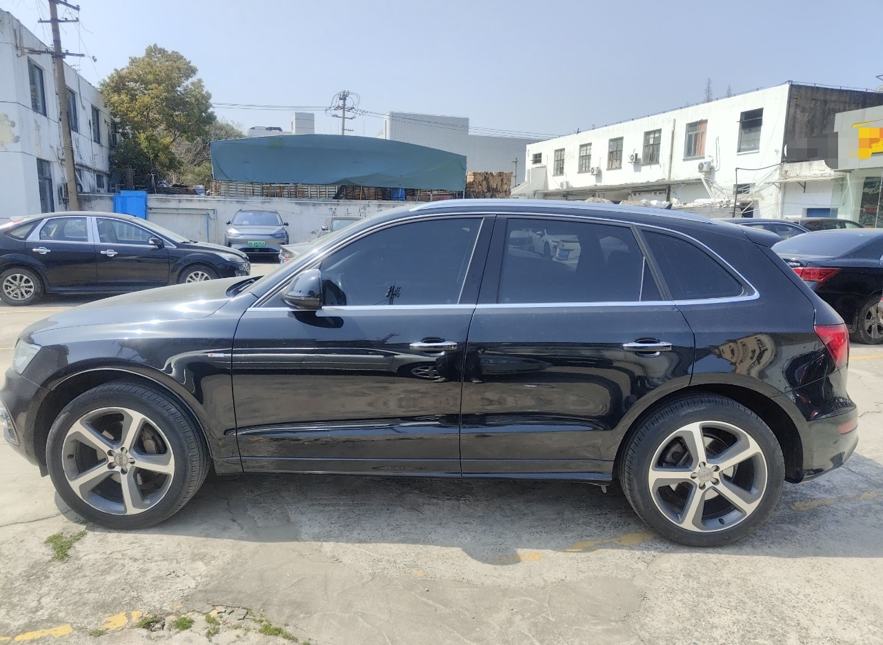 奥迪Q5 2013款 45 TFSI quattro 运动型(进口)