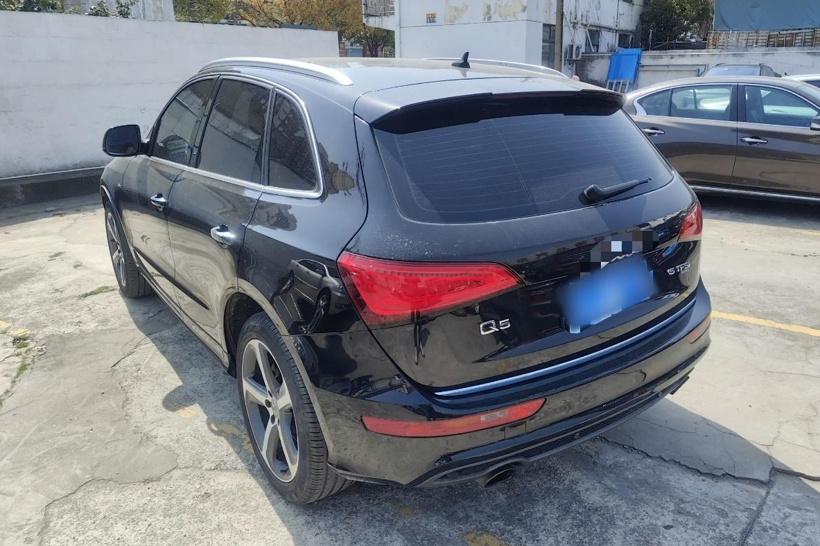 奥迪Q5 2013款 45 TFSI quattro 运动型(进口)