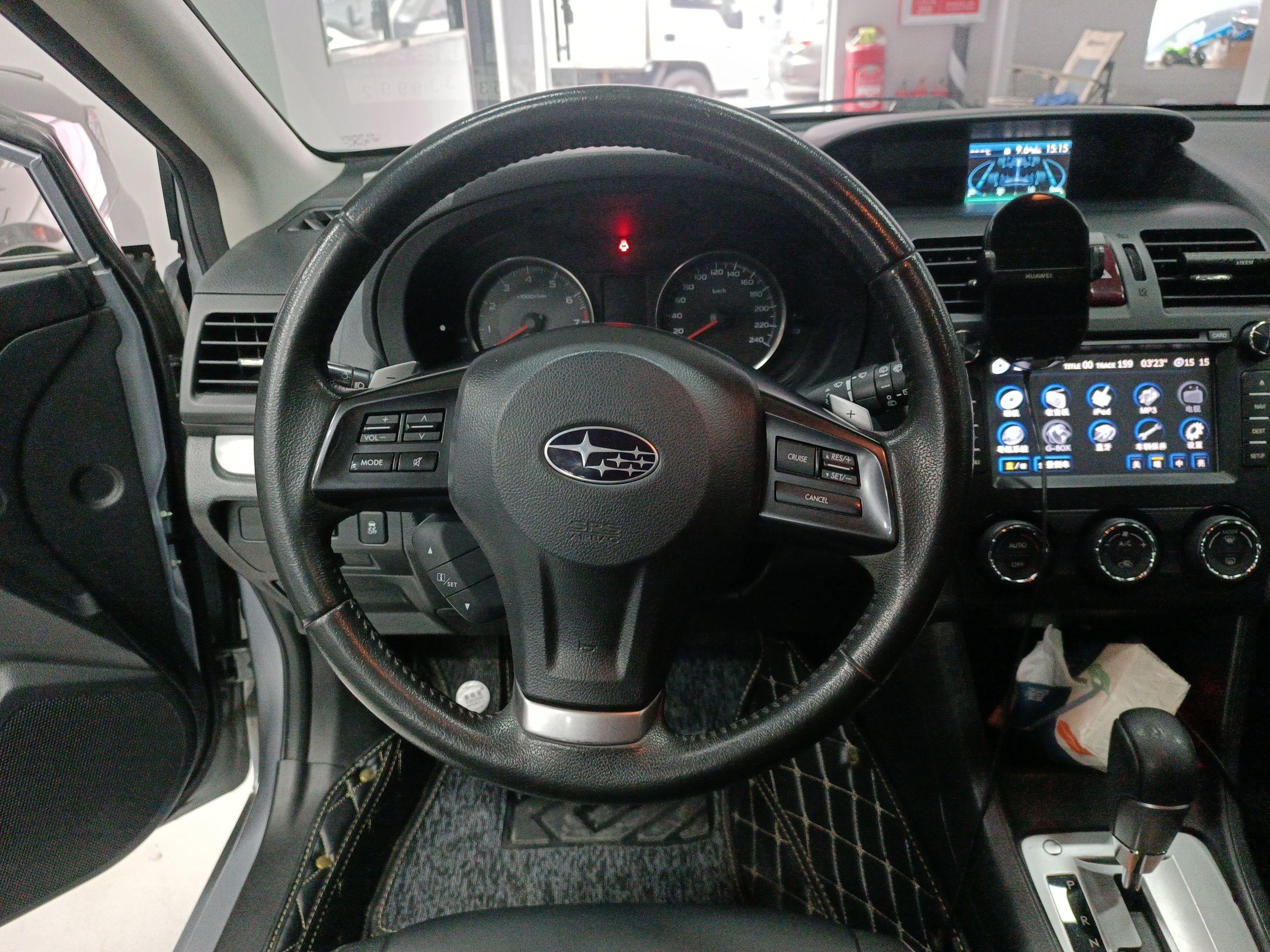 斯巴鲁XV 2012款 2.0i 豪华导航版