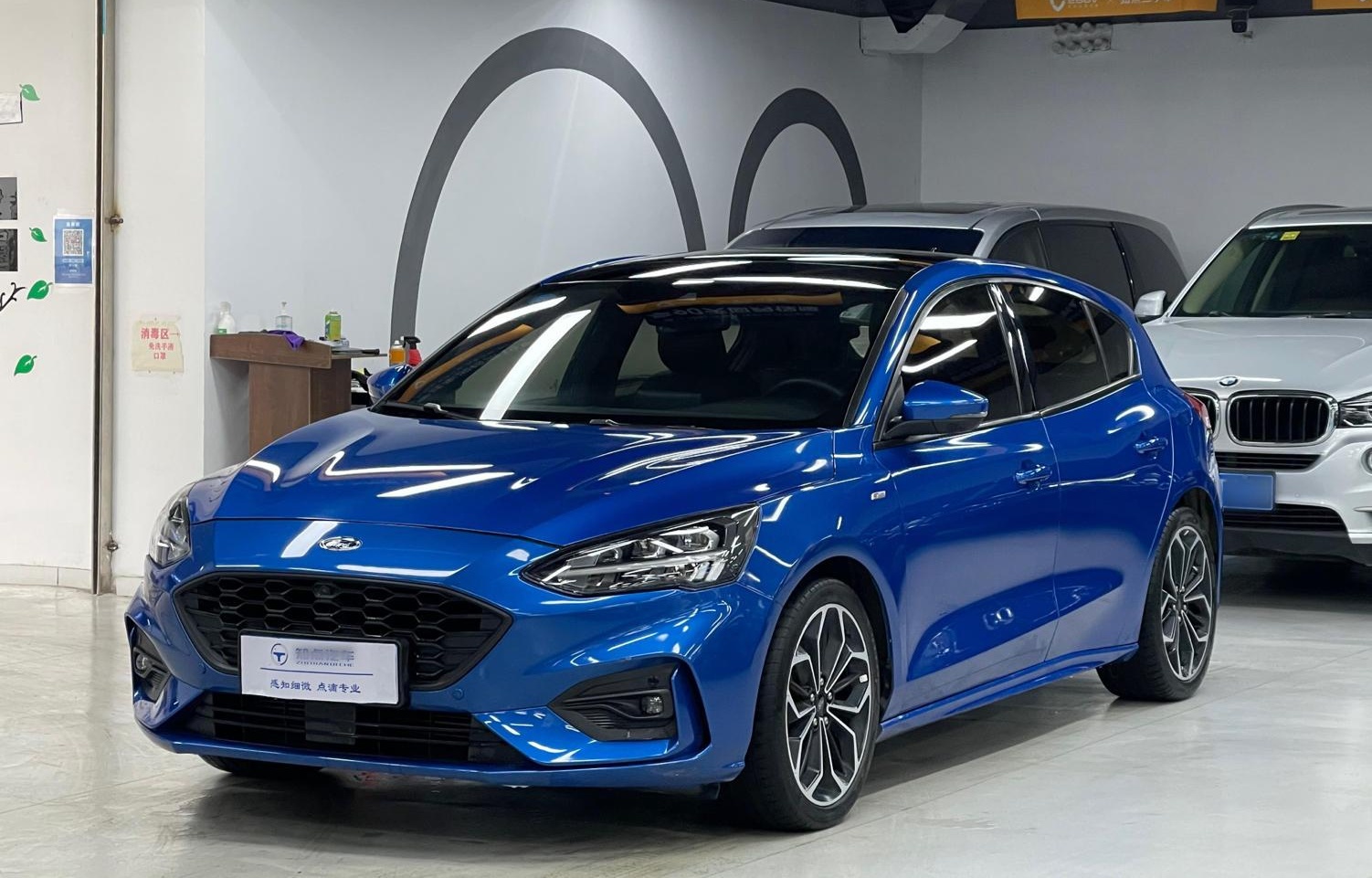 福特 福克斯 2019款 两厢 EcoBoost 180 自动ST Line