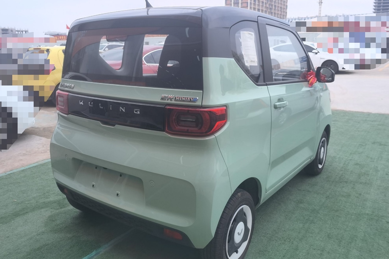 五菱汽车 宏光MINI EV 2022款 马卡龙臻享款 磷酸铁锂