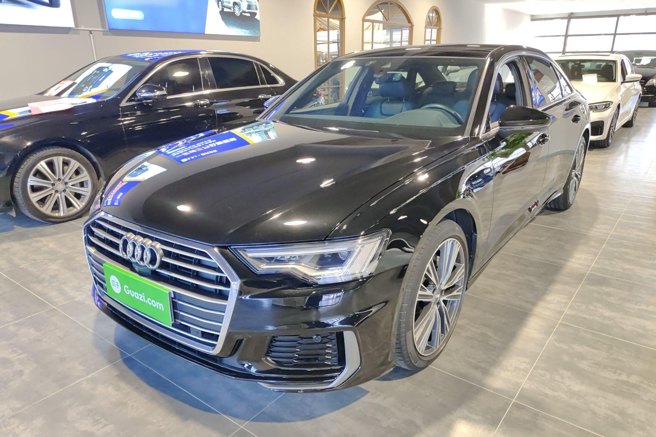 奥迪A6L 2021款 45 TFSI quattro 臻选动感型