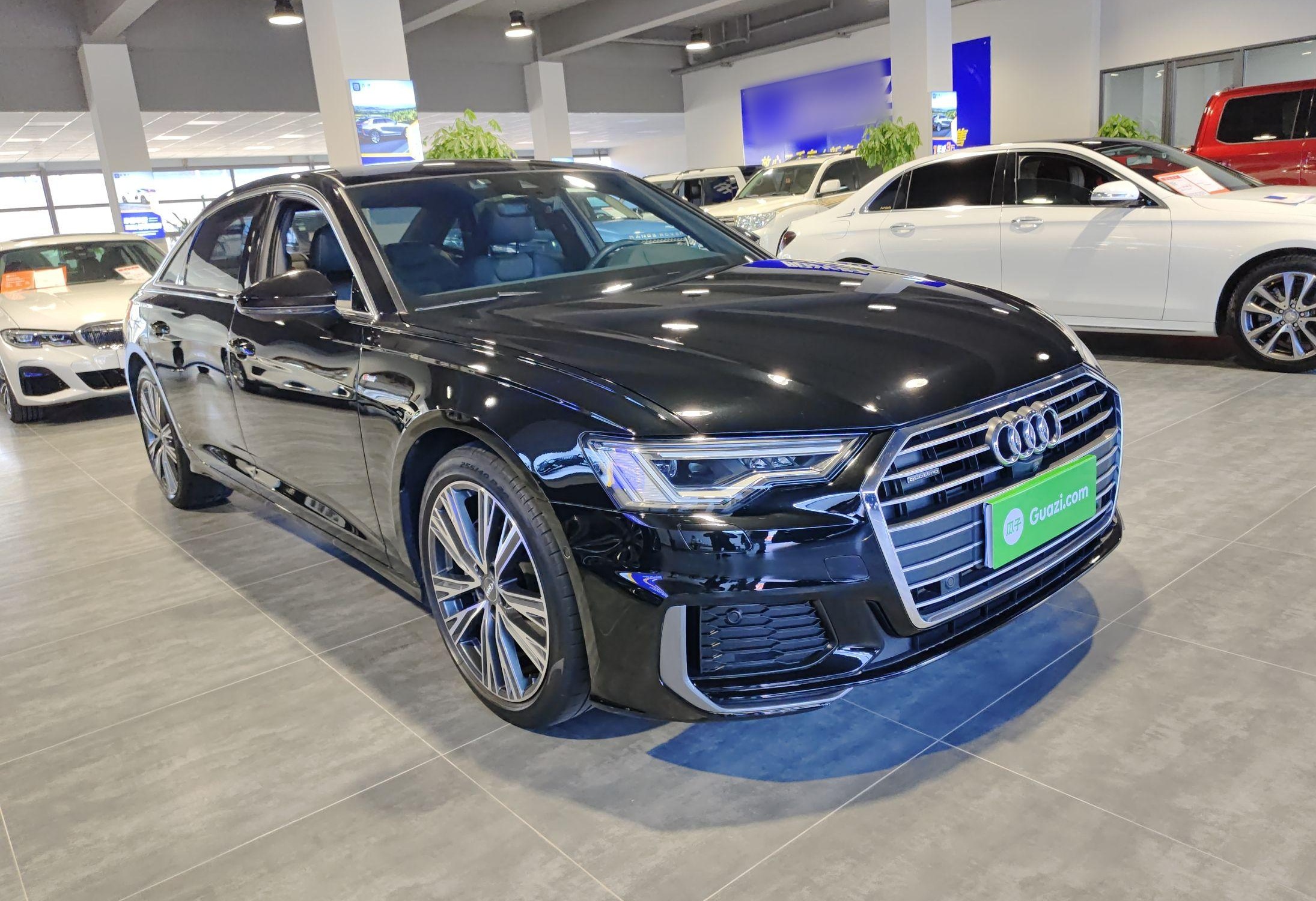 奥迪A6L 2021款 45 TFSI quattro 臻选动感型