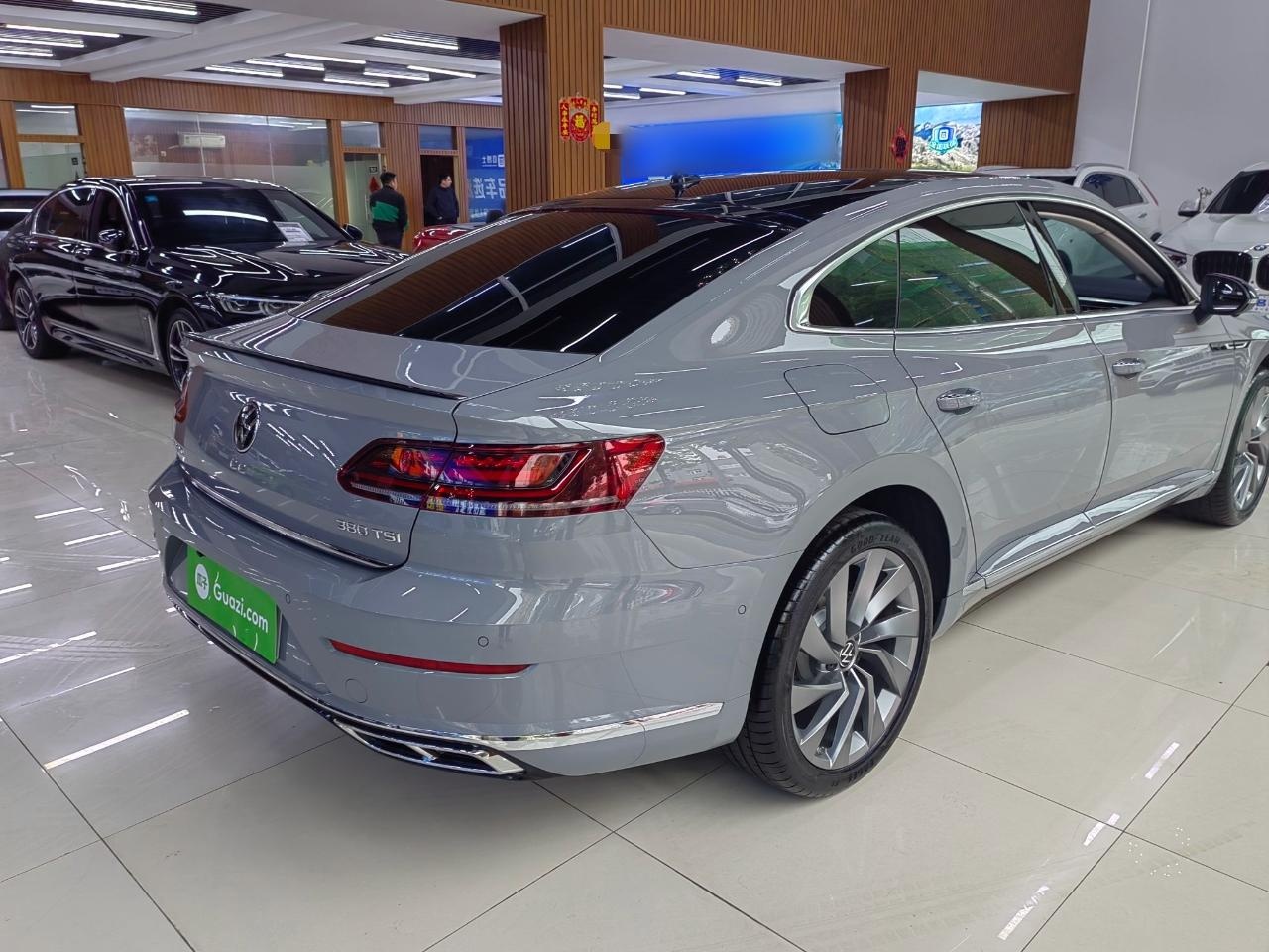 大众CC 2021款 380TSI 夺目版