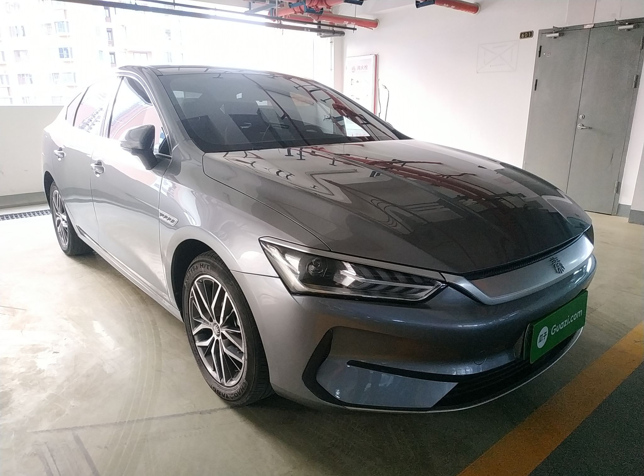 比亚迪 秦PLUS 2021款 EV 500KM 豪华型