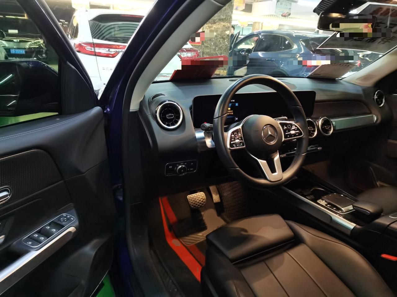 奔驰GLB 2020款 GLB 200 动感型