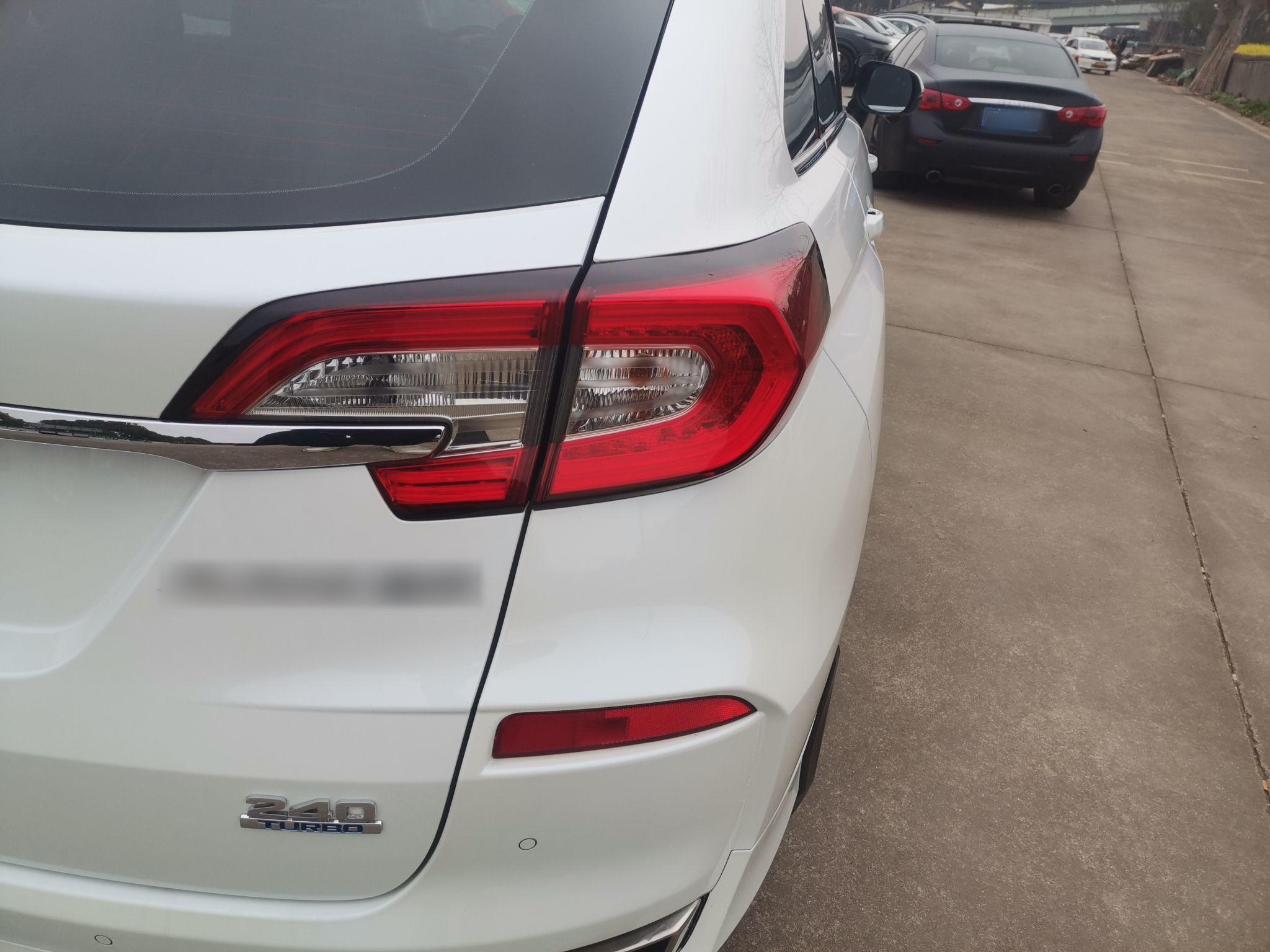 本田 冠道 2017款 240TURBO 两驱尊享版