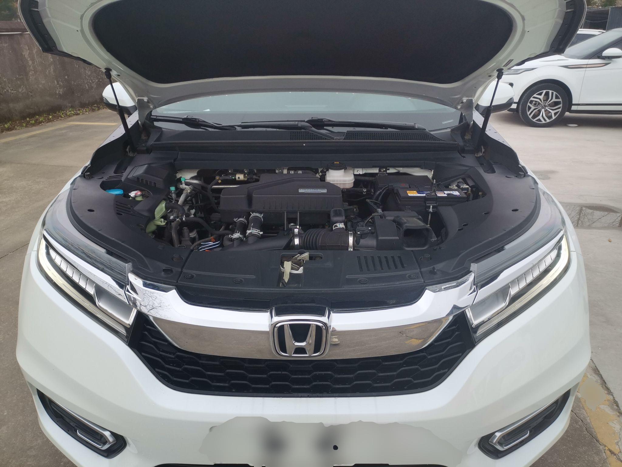 本田 冠道 2017款 240TURBO 两驱尊享版