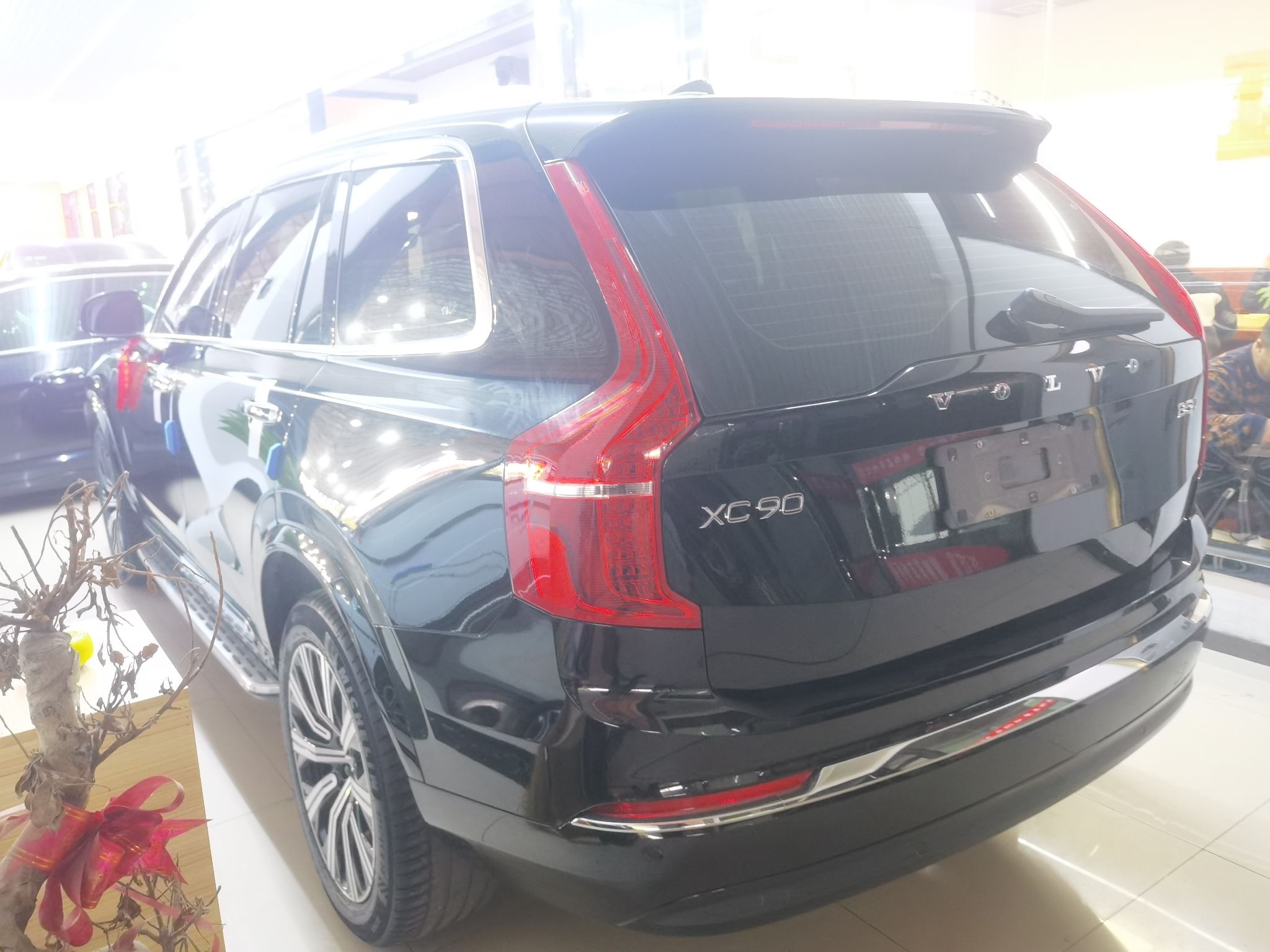 沃尔沃XC90 2023款 B5 智行豪华版 5座(进口)