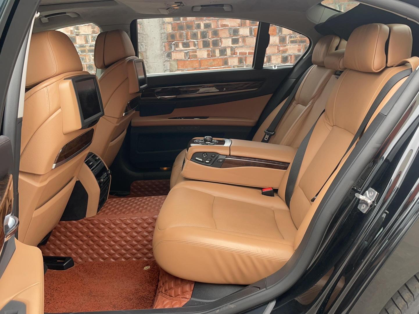 宝马7系 2010款 760Li(进口)