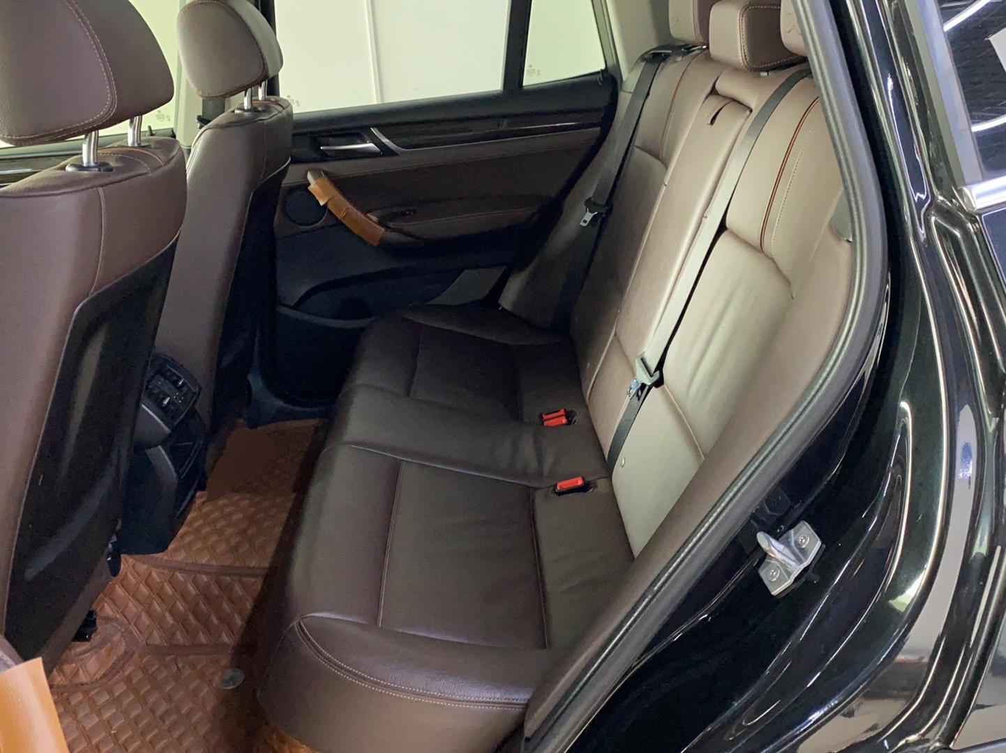 宝马X3 2014款 xDrive20i X设计套装(进口)