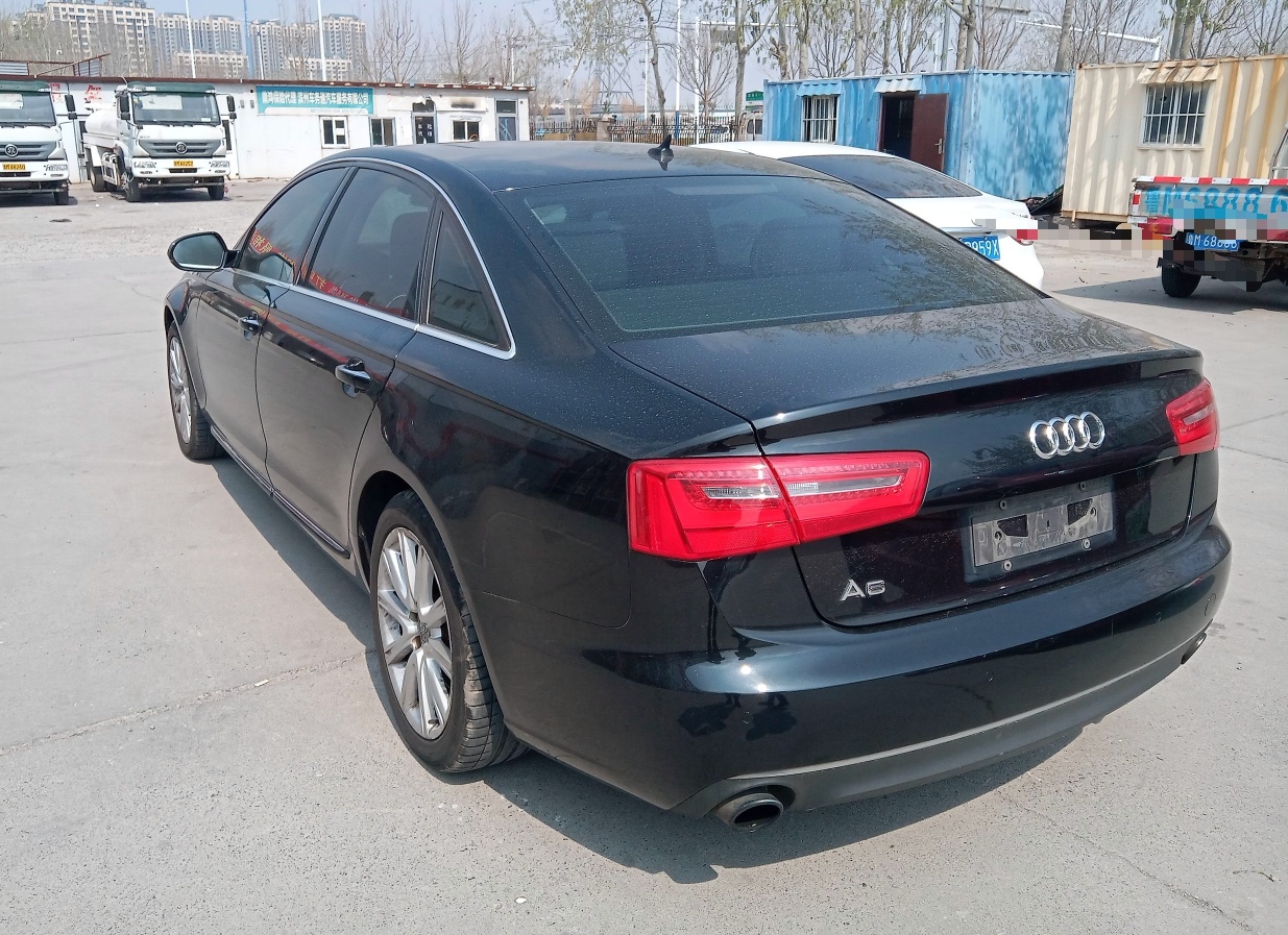 奥迪A6L 2014款 50 TFSI quattro 豪华型