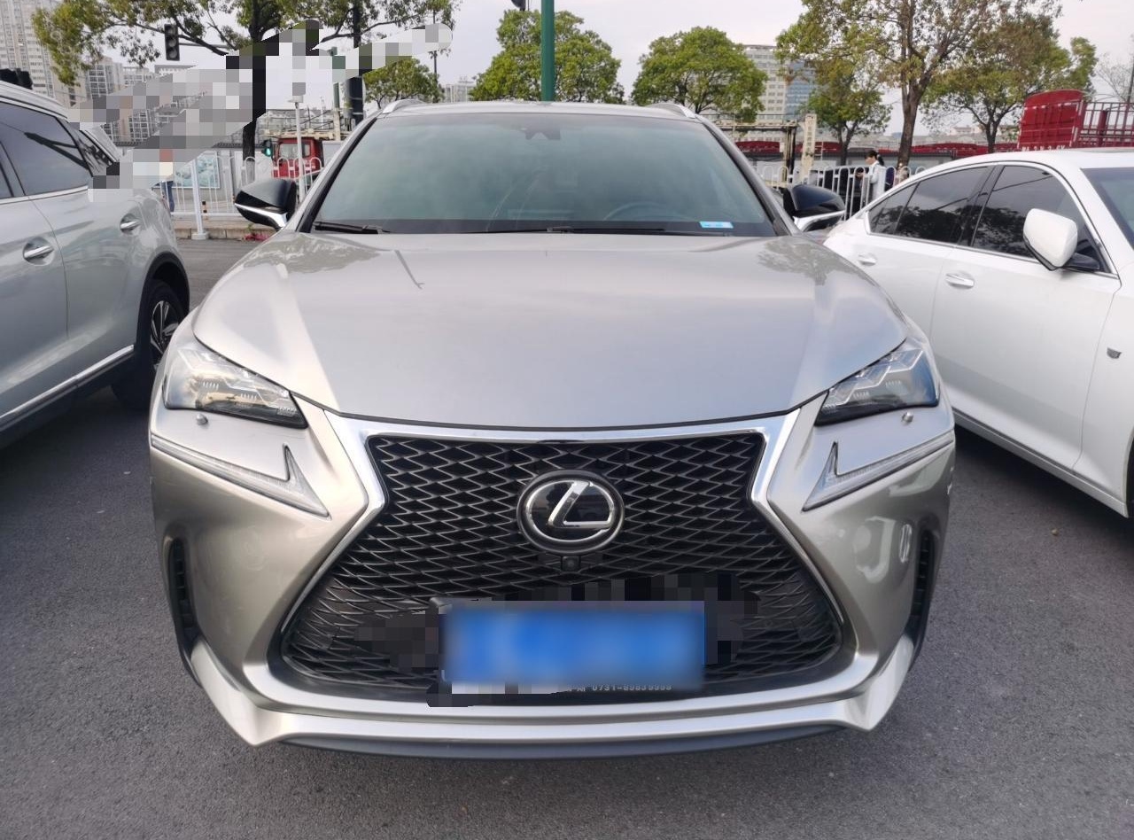 雷克萨斯NX 2015款 200t 全驱 F SPORT