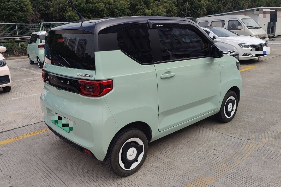 五菱汽车 宏光MINI EV 2021款 马卡龙时尚款 三元锂