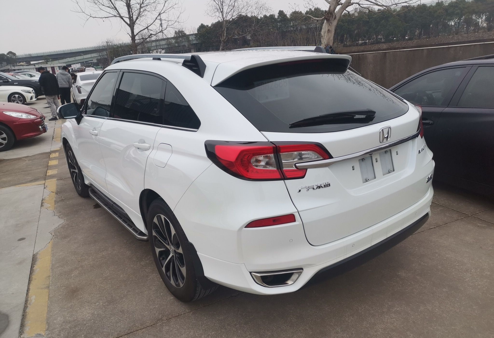 本田 冠道 2017款 240TURBO 两驱尊享版