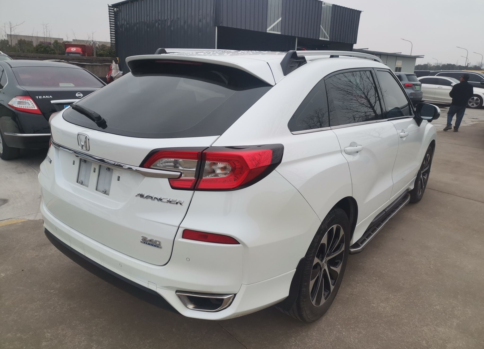 本田 冠道 2017款 240TURBO 两驱尊享版