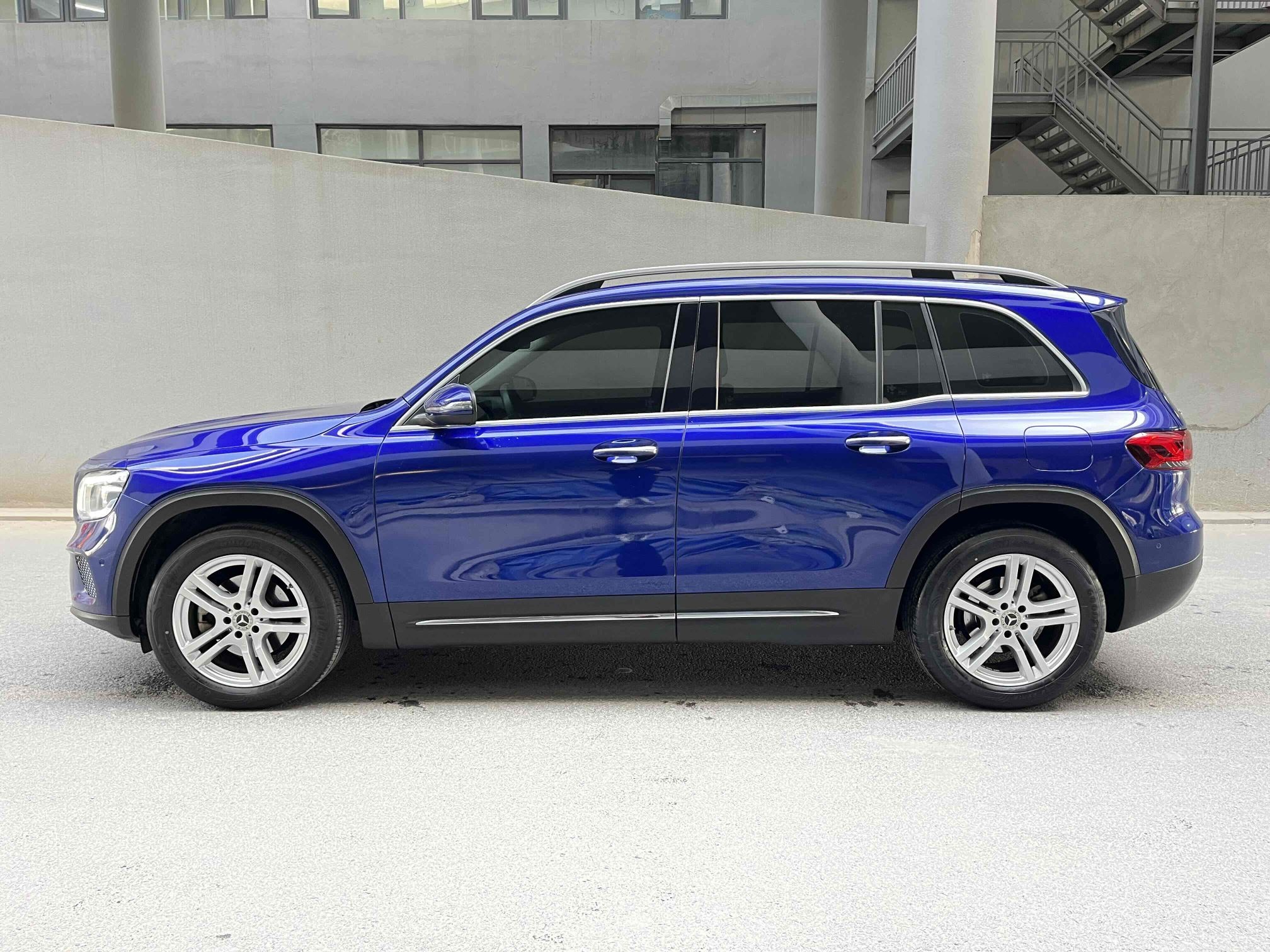 奔驰GLB 2020款 GLB 200 动感型