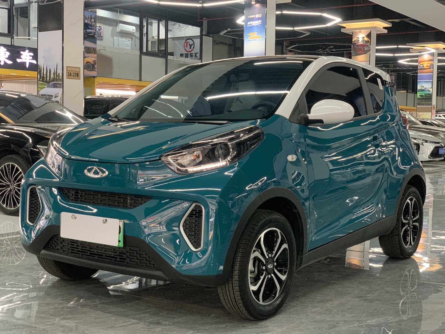 奇瑞 小蚂蚁 2021款 改款 15万蚁粉款 新蚁酷版 磷酸铁锂