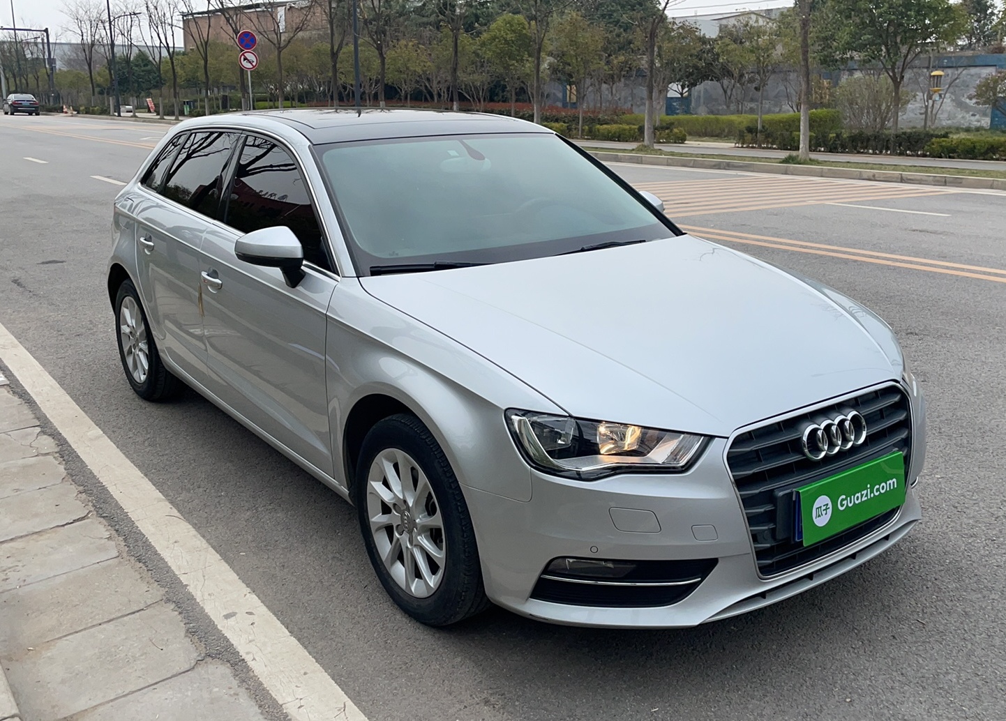 奥迪A3 2014款 Sportback 35 TFSI 自动时尚型