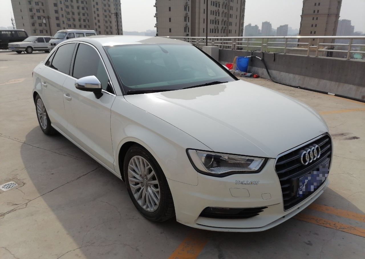 奥迪A3 2014款 Limousine 35 TFSI 自动进取型