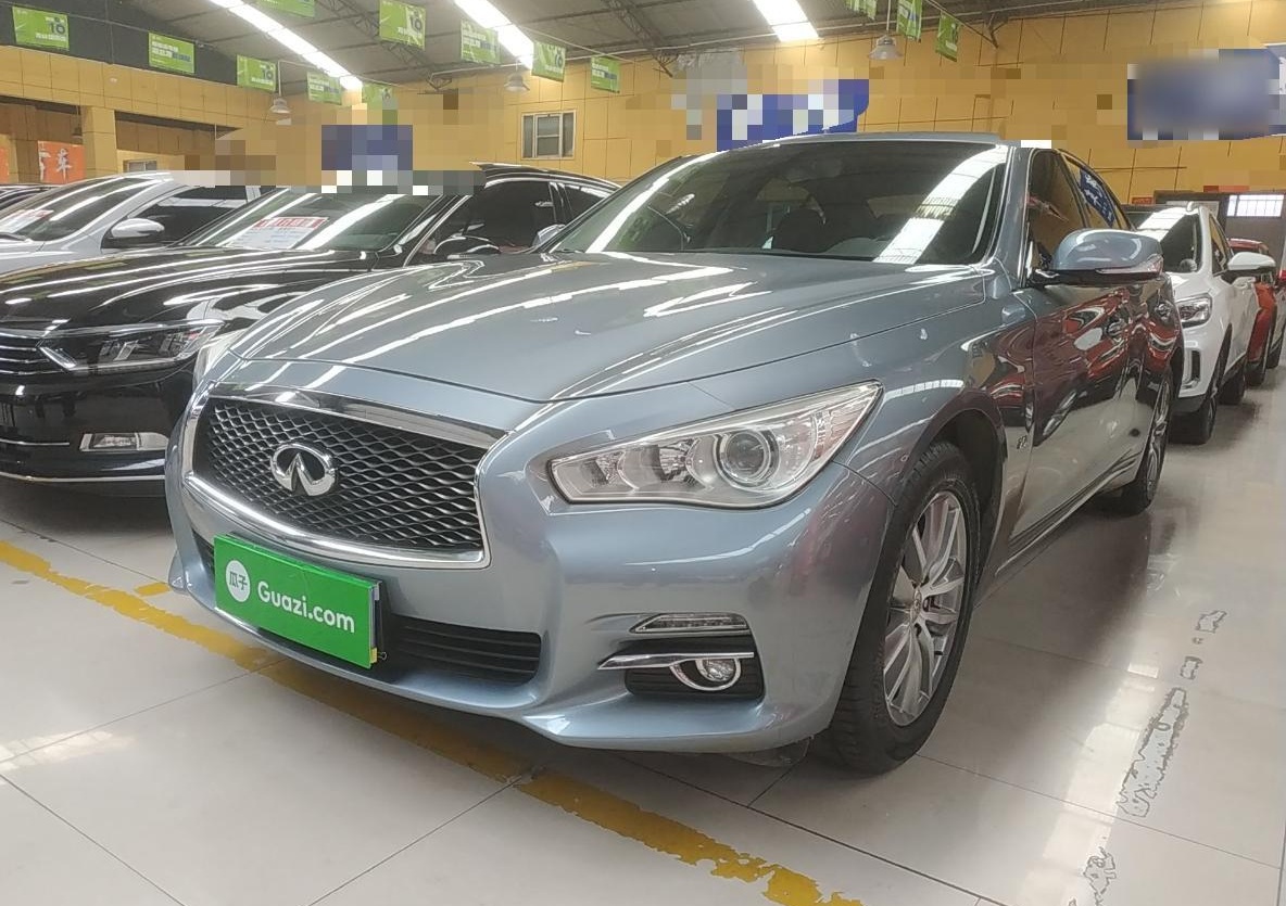 英菲尼迪Q50L 2016款 2.0T 舒适版