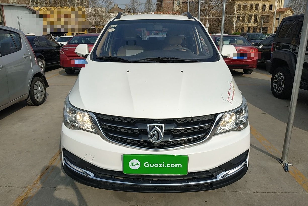 宝骏730 2016款 1.5L 手动标准型 7座