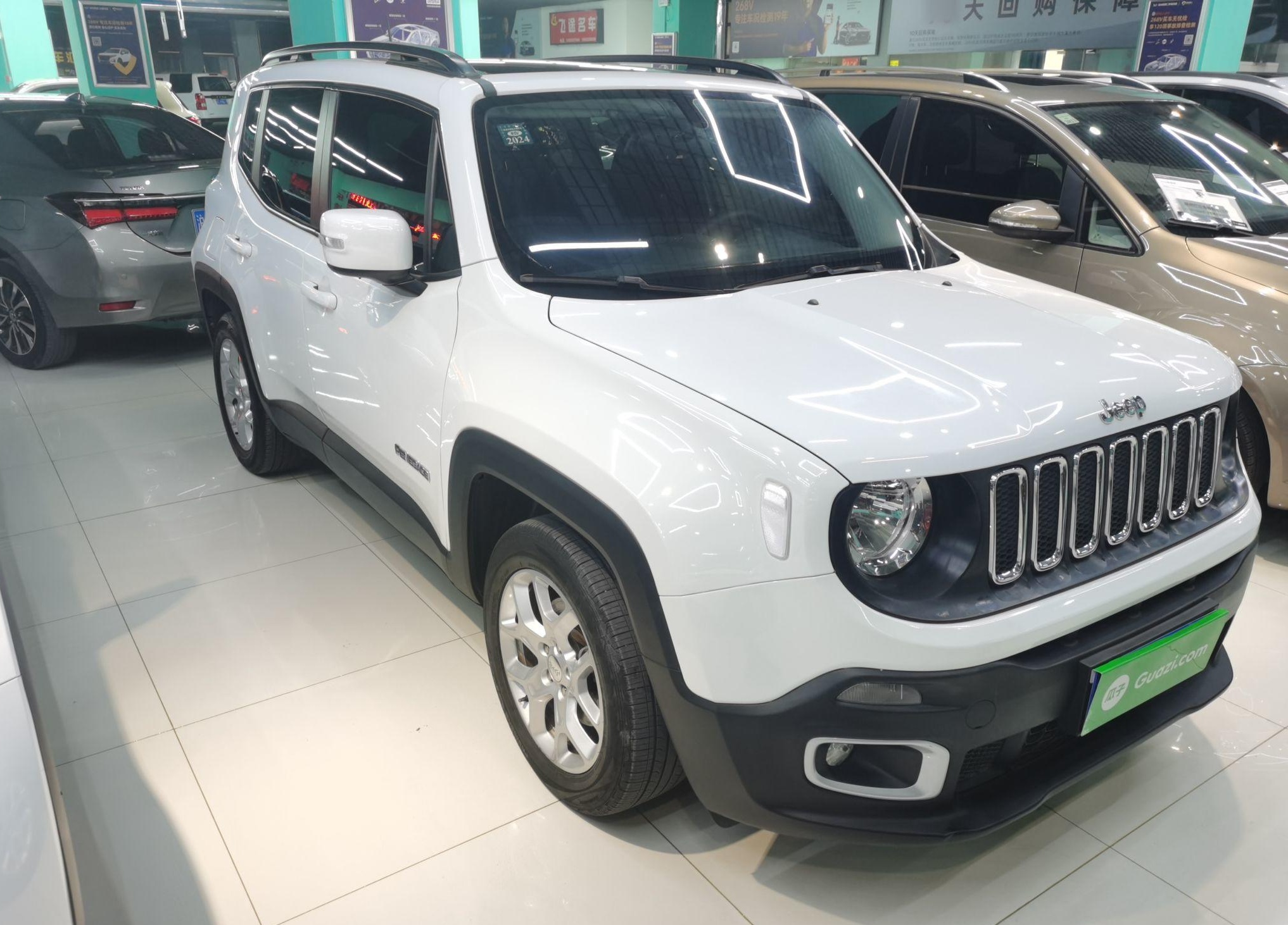 Jeep 自由侠 2017款 180T 自动高能版