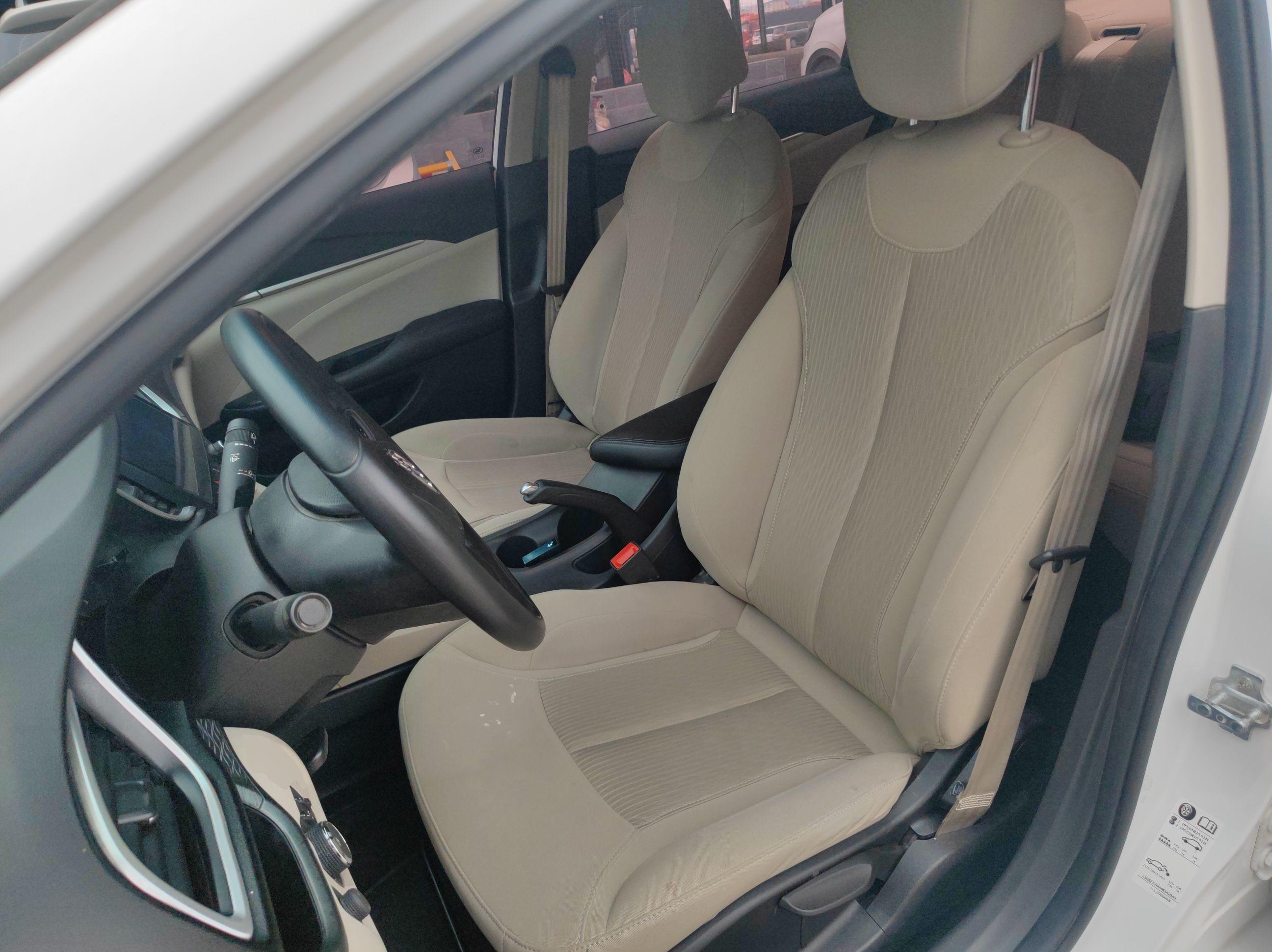 别克 英朗 2017款 15N 手动进取型