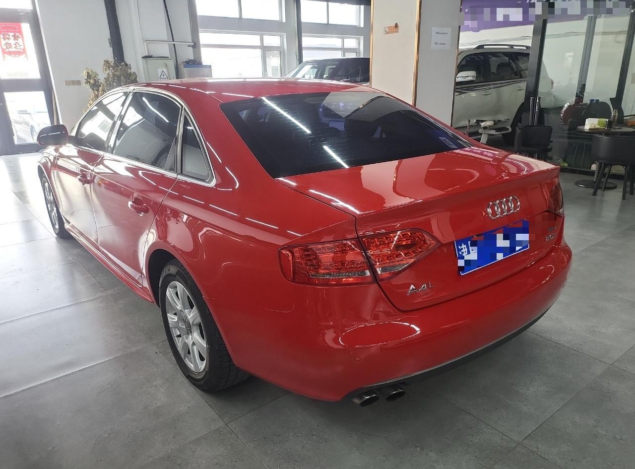 奥迪A4L 2011款 2.0 TFSI 舒适型