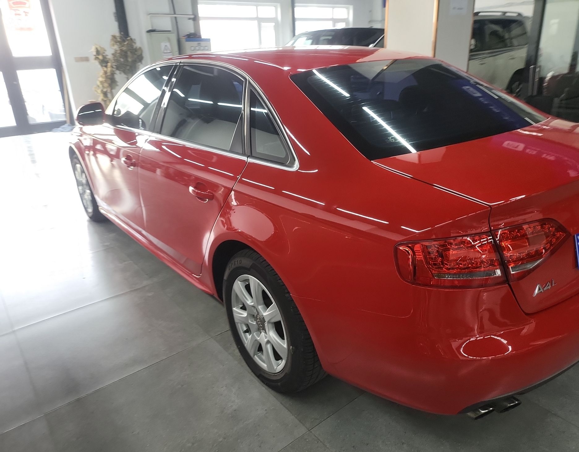 奥迪A4L 2011款 2.0 TFSI 舒适型