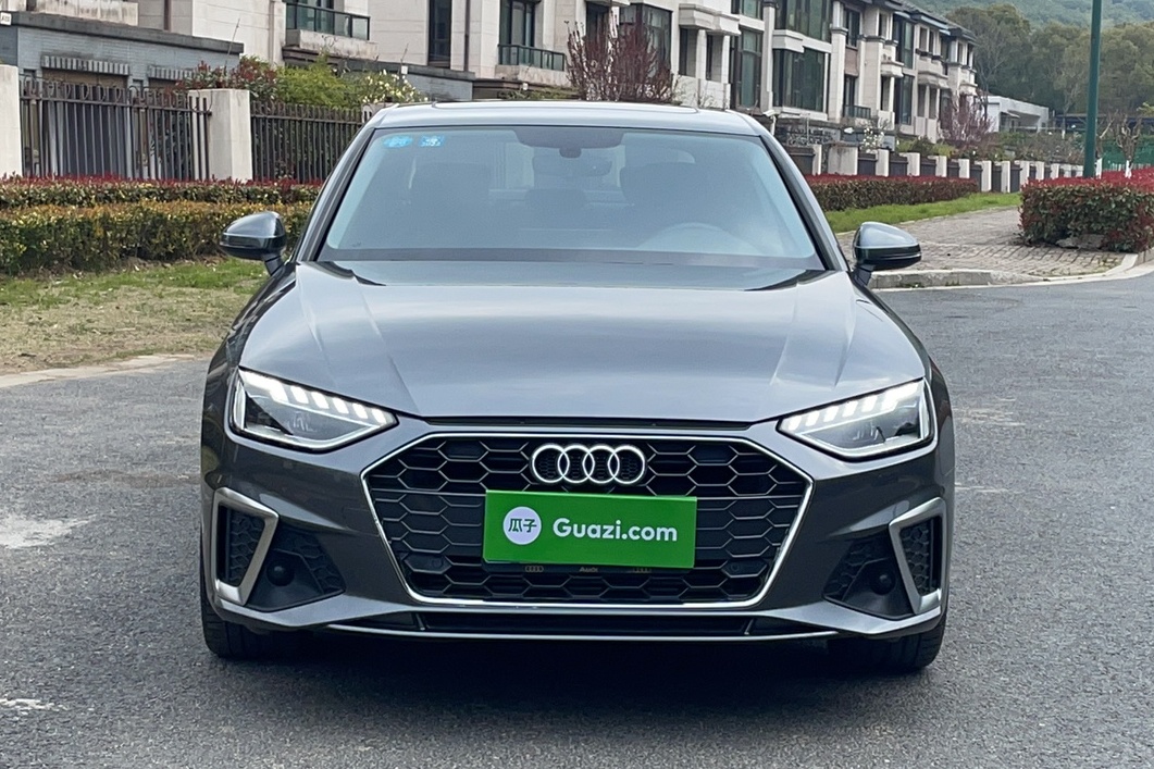 奥迪A4L 2020款 40 TFSI 豪华动感型