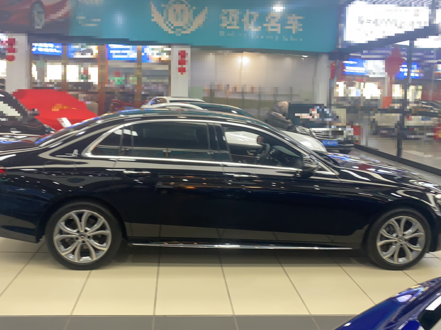 奔驰E级 2022款 改款二 E 300 L 运动豪华型