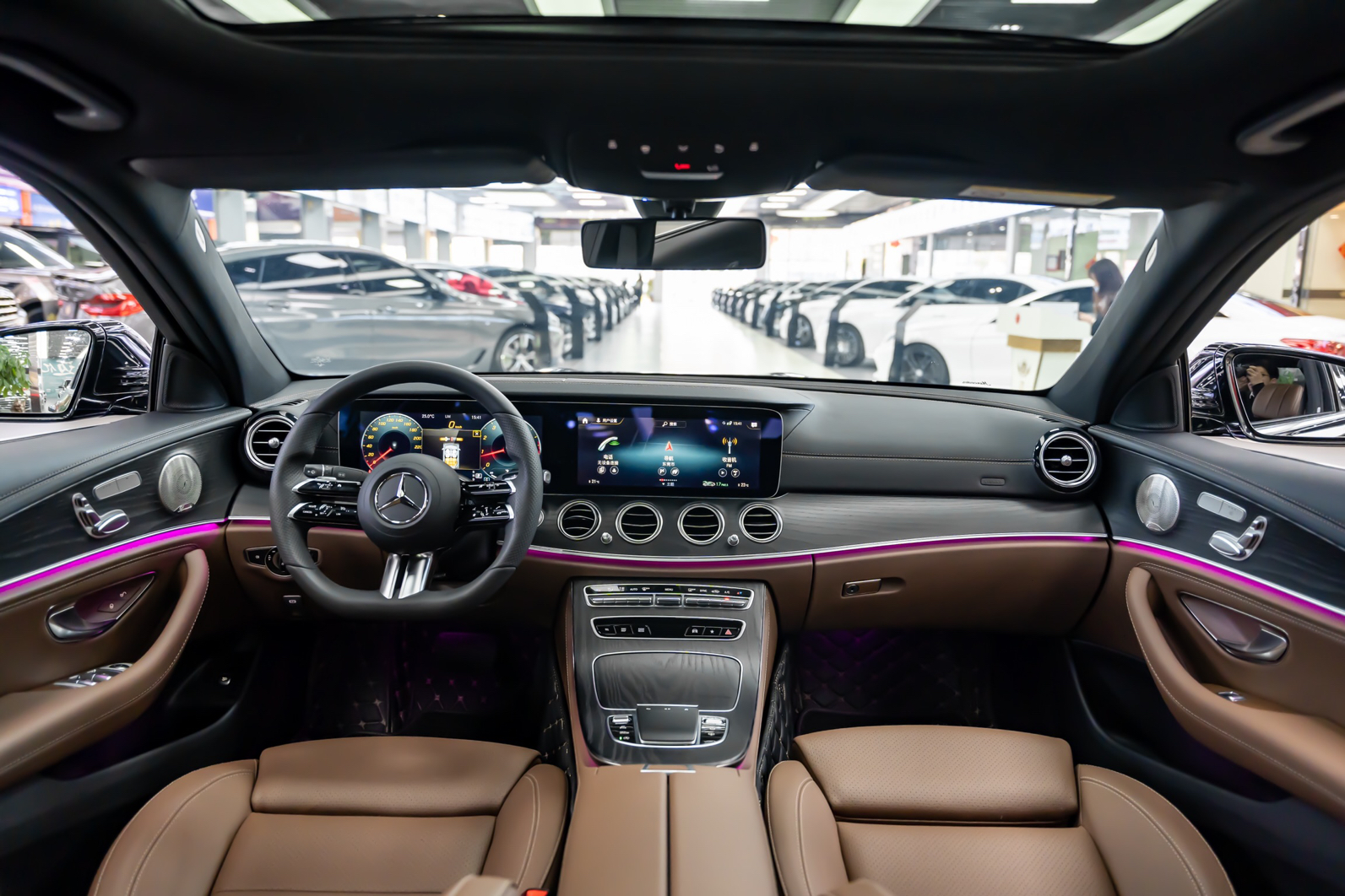 奔驰E级 2022款 改款二 E 300 L 运动豪华型