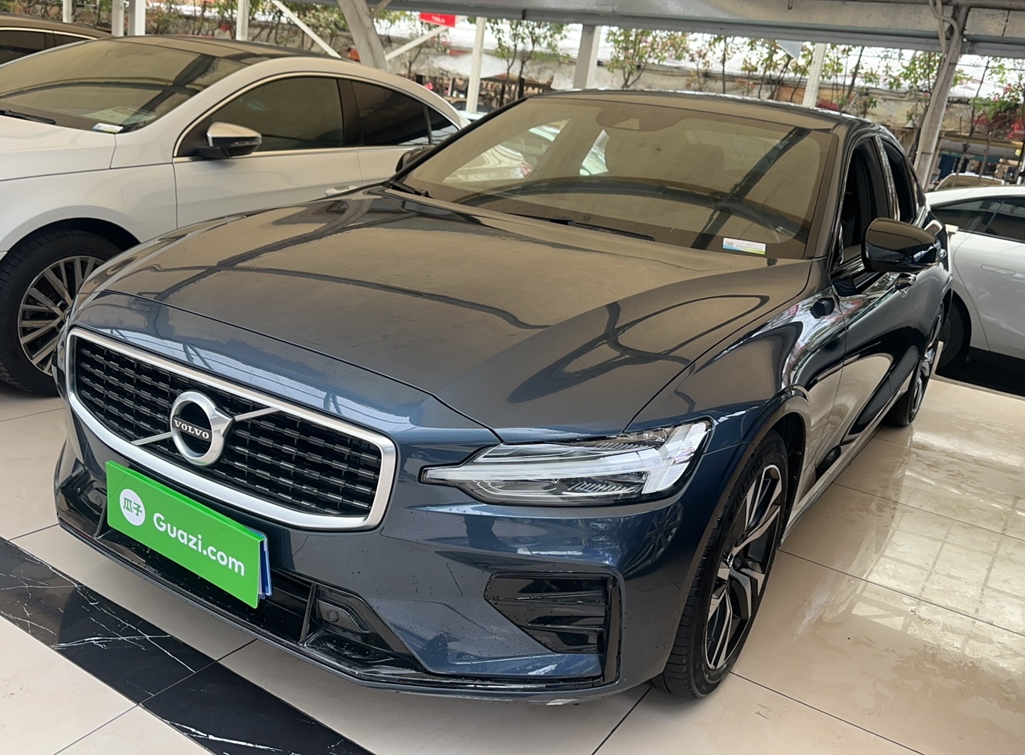 沃尔沃S60 2020款 T4 智远运动版