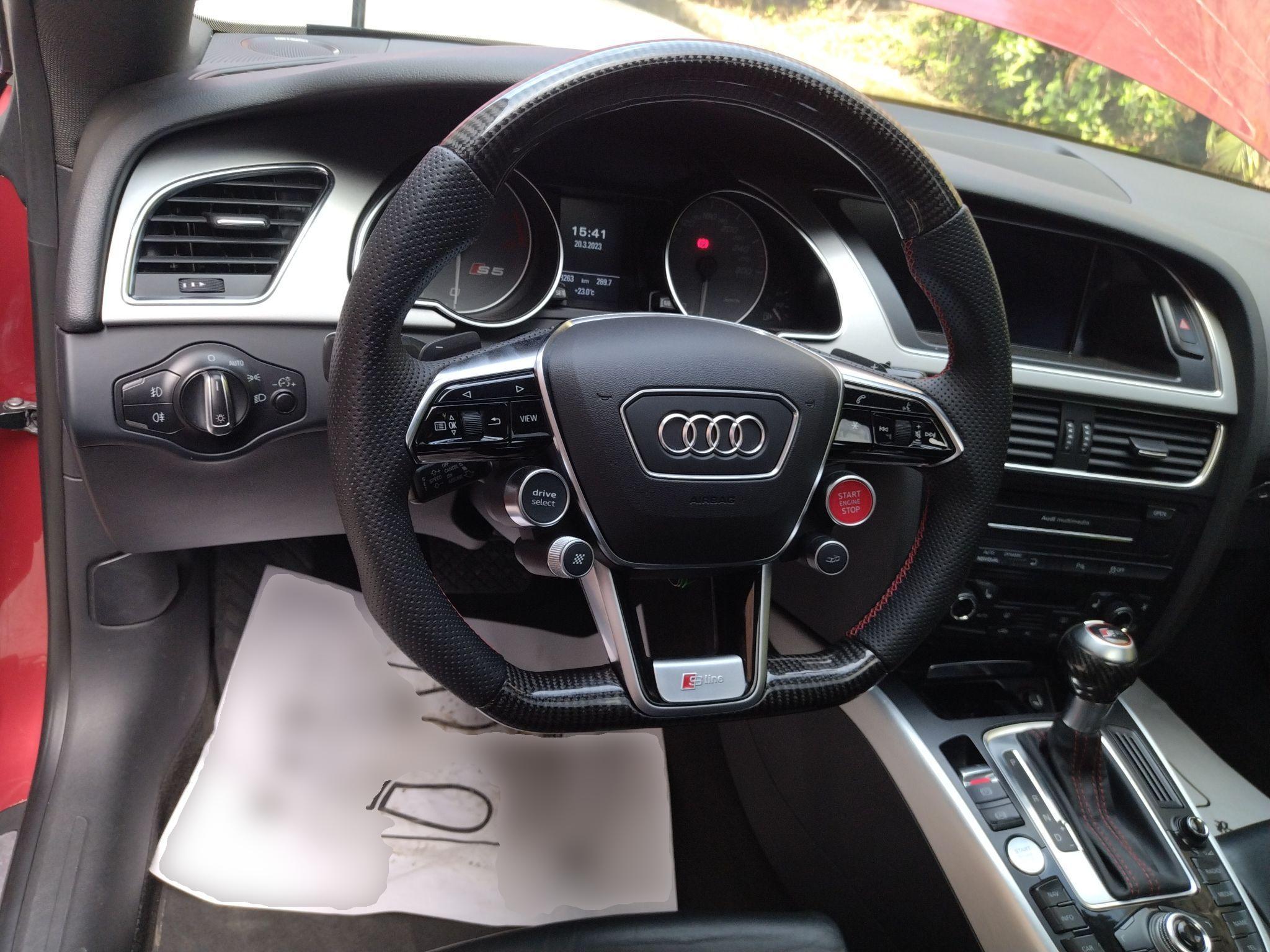 奥迪S5 2010款 S5 3.0T Sportback(进口)